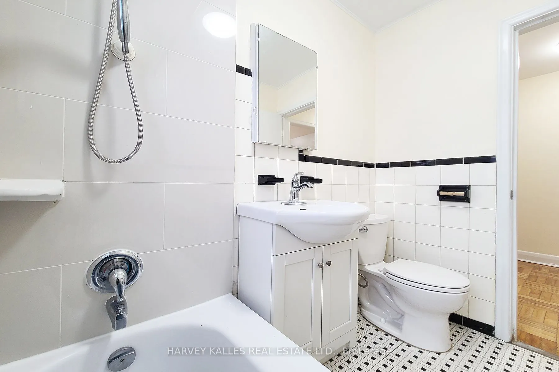 650 Dawes Road, #202