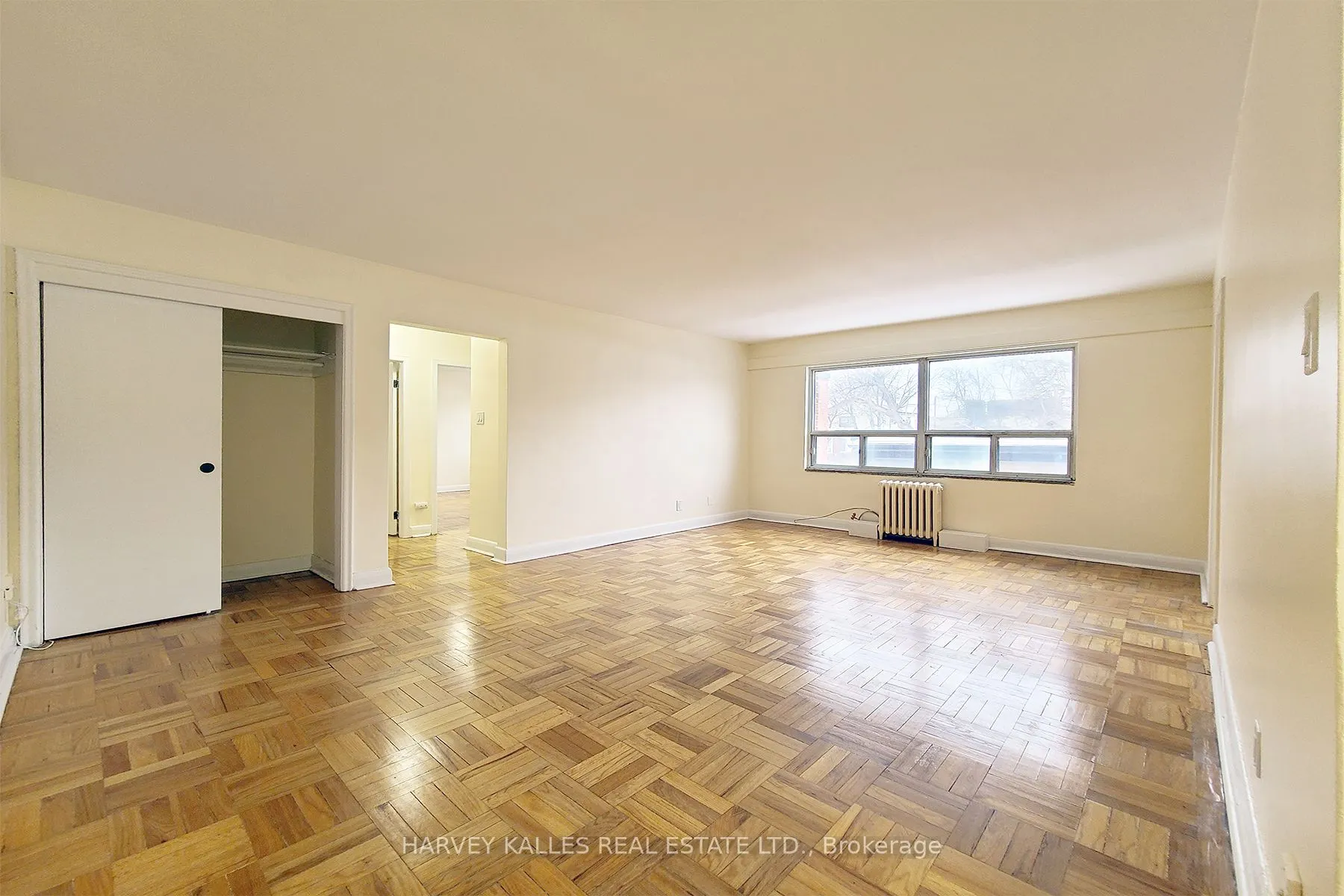 650 Dawes Road, #202