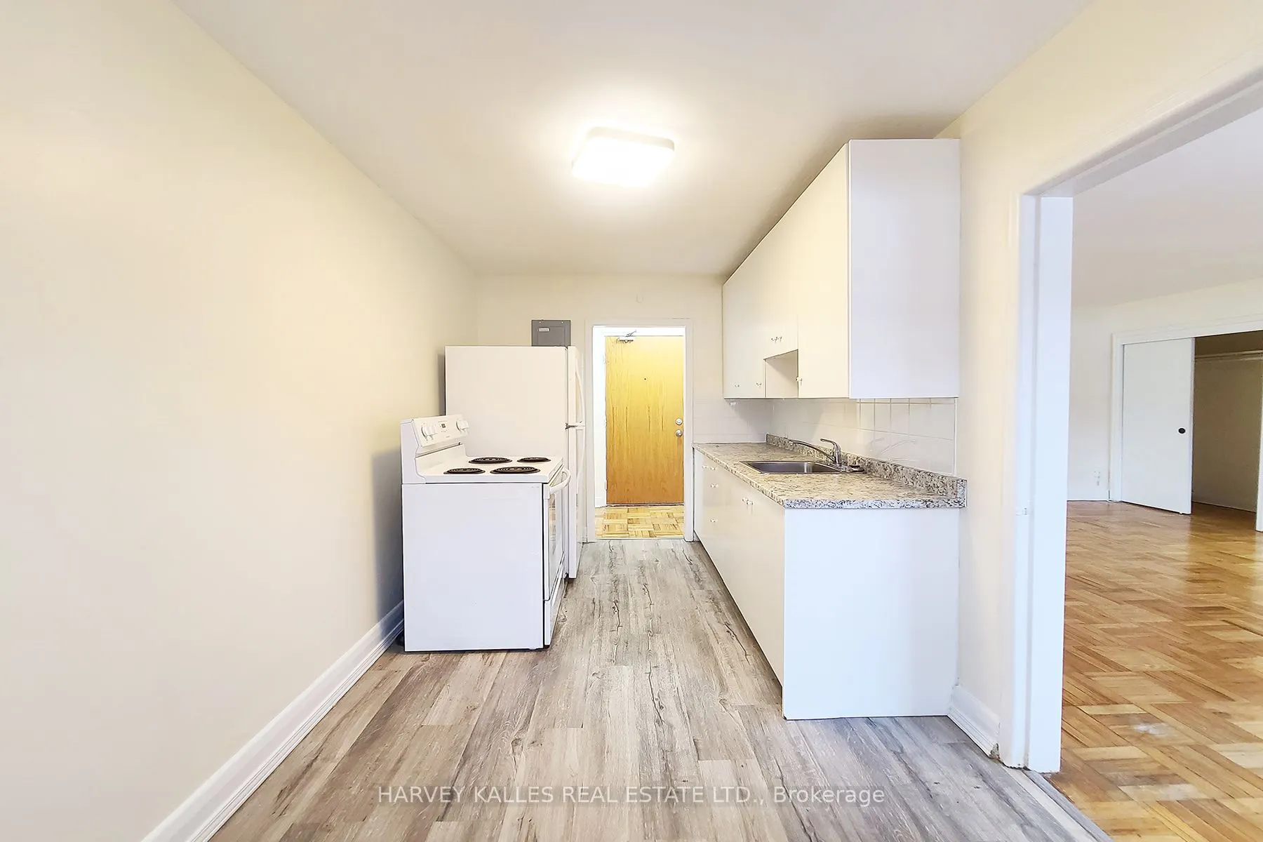 650 Dawes Road, #202