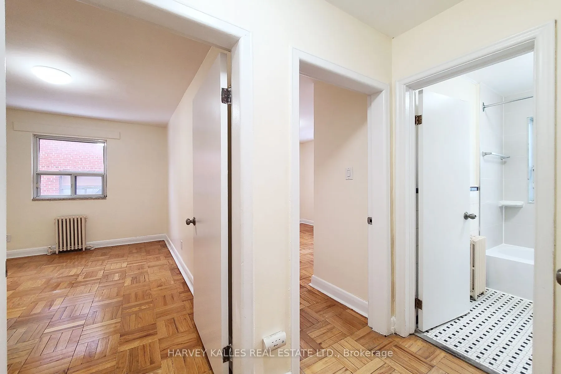 650 Dawes Road, #202