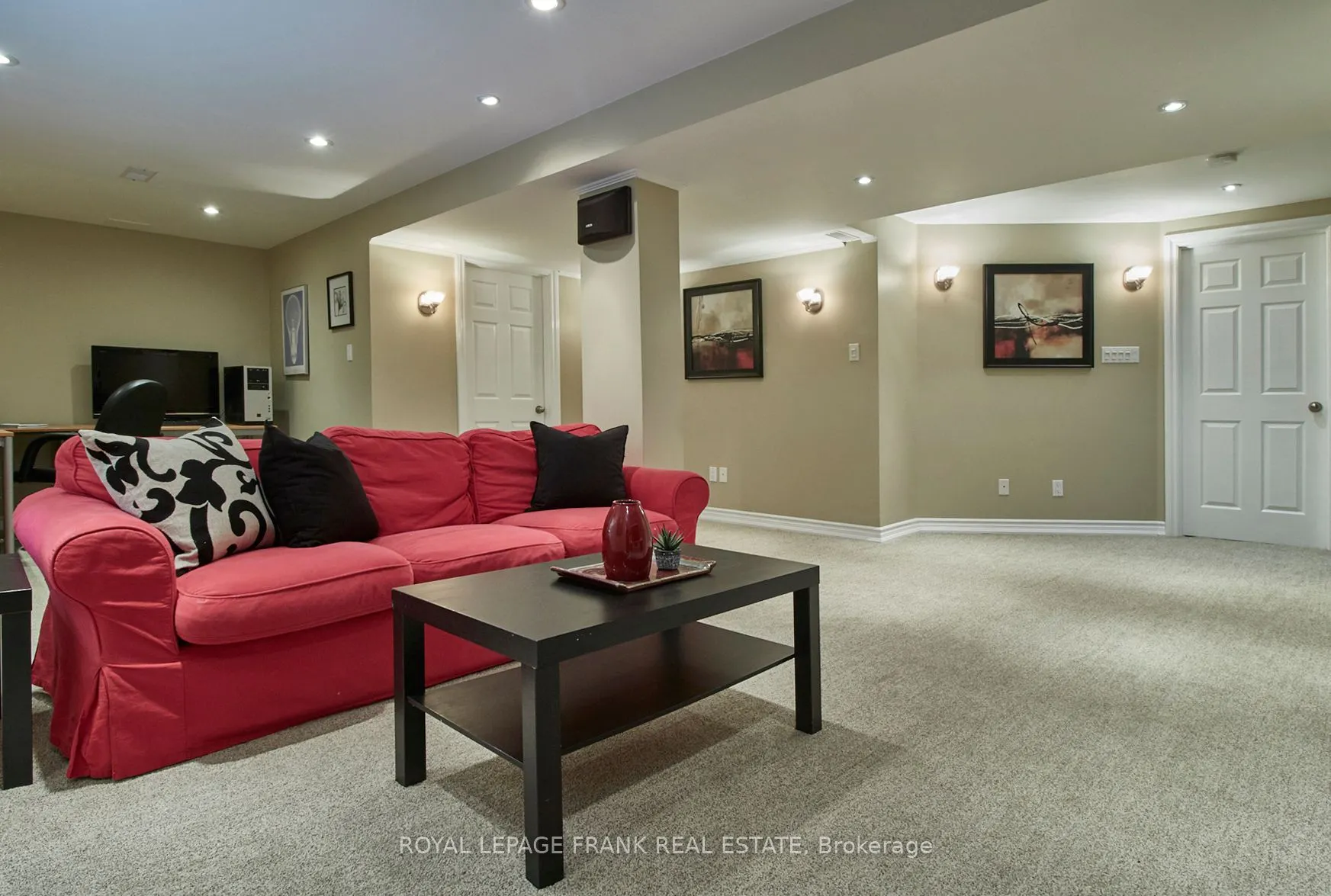 77 Harty Crescent