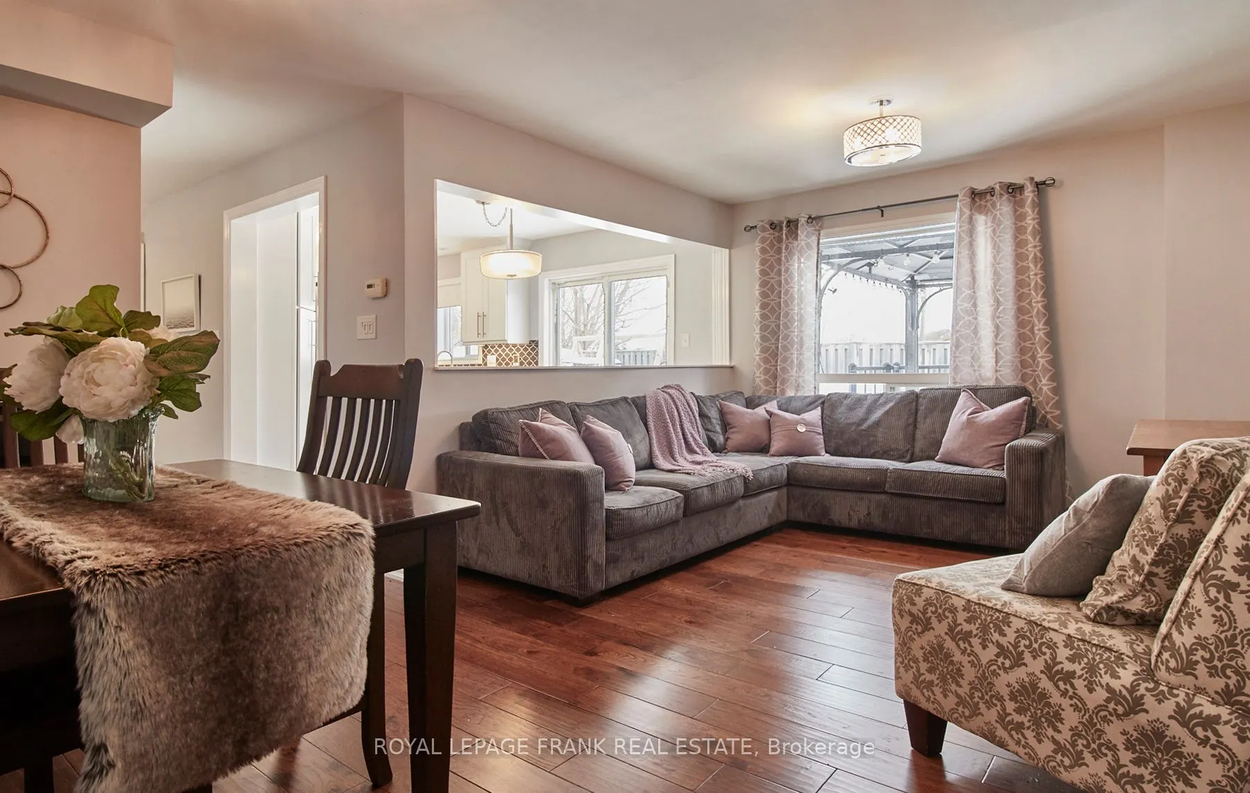 77 Harty Crescent