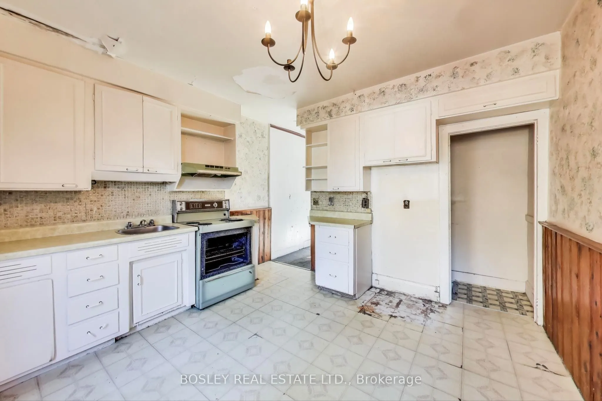 26 Balfour Avenue