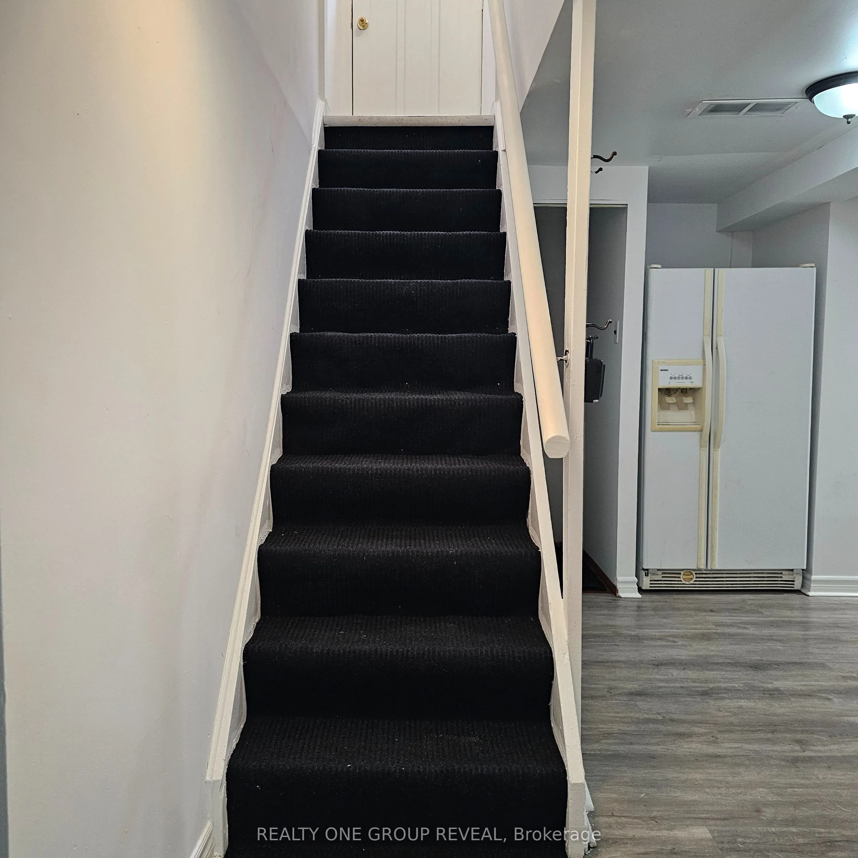 4 Pittman Crescent, #BSMT