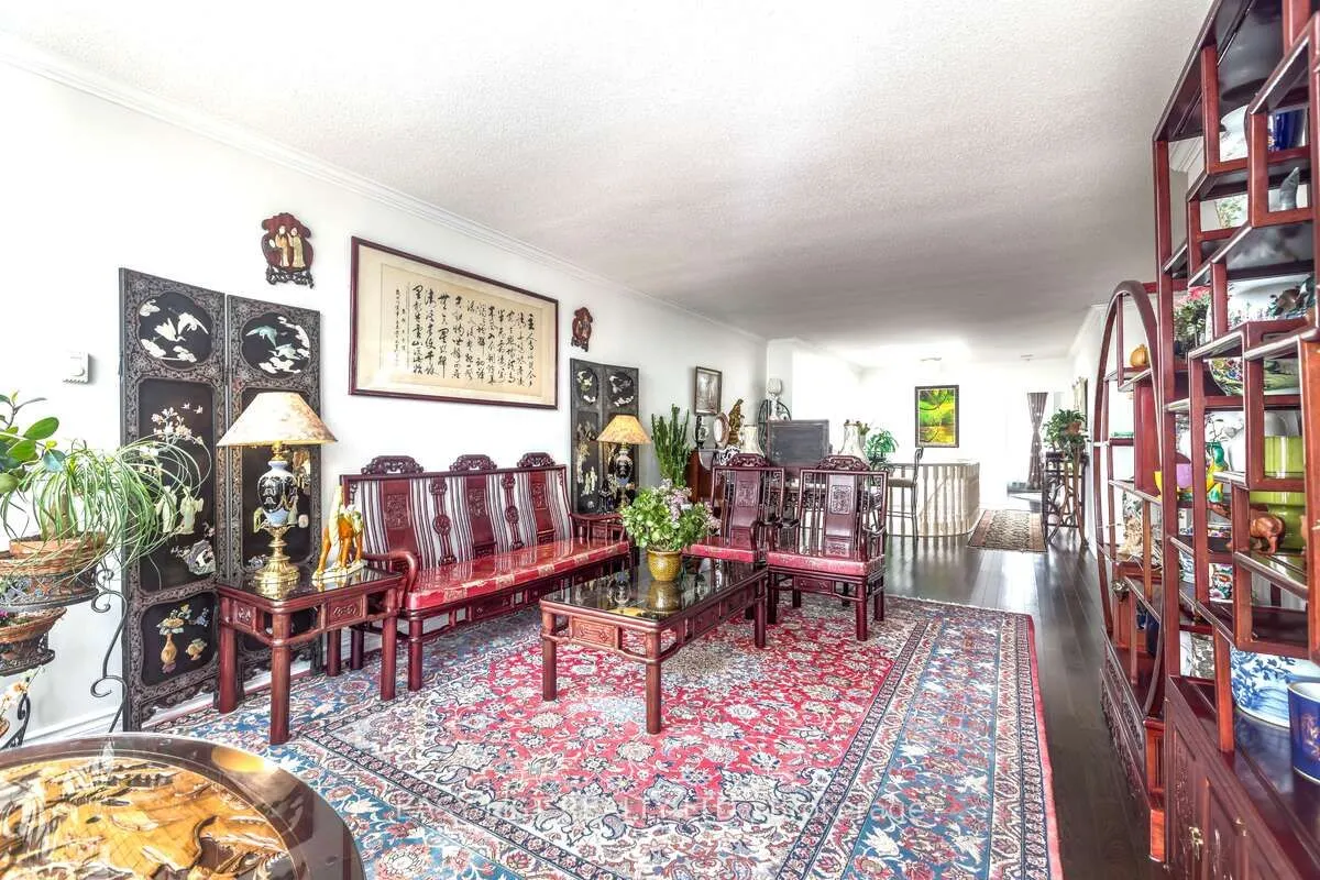 20 Guildwood Parkway #PH14
