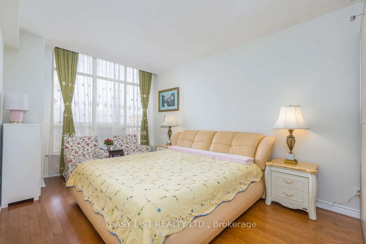 20 Guildwood Parkway #PH14