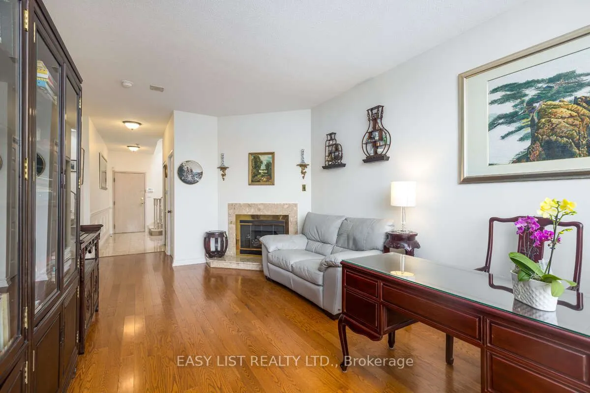 20 Guildwood Parkway #PH14