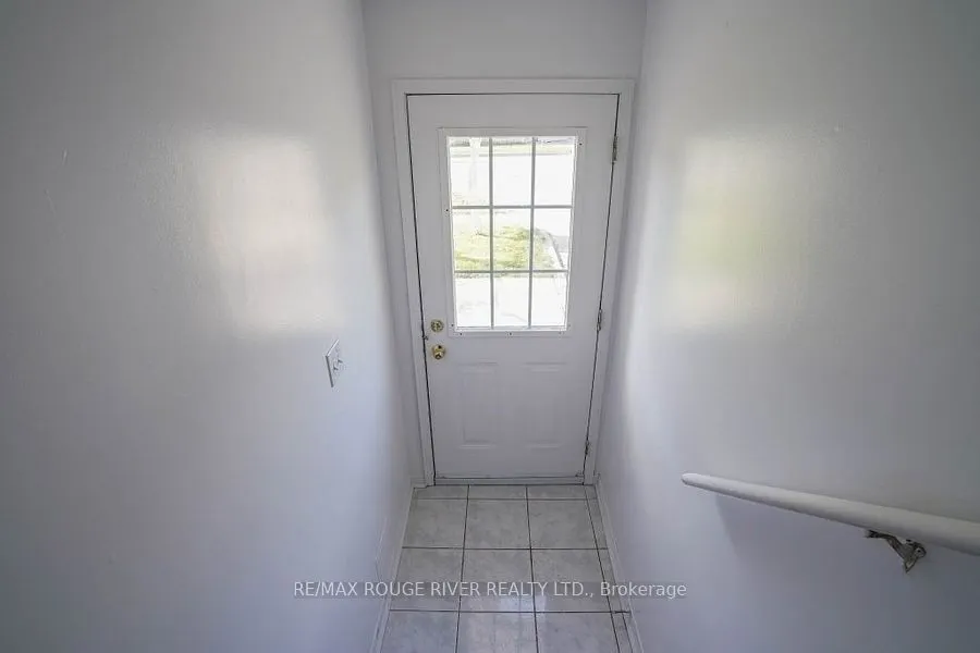 262 Bruce Street, #3