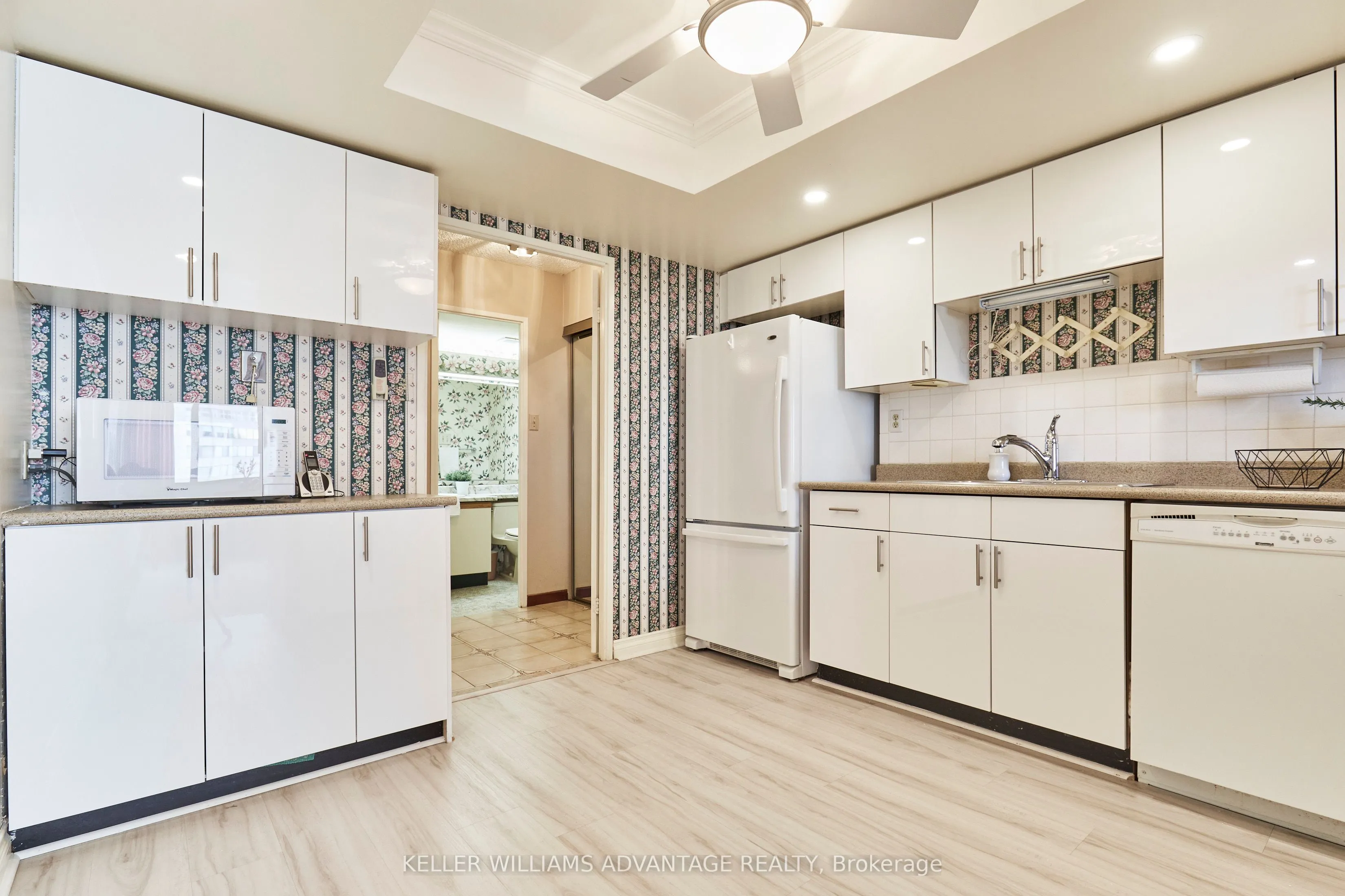 2330 Bridletowne Circle, #1105