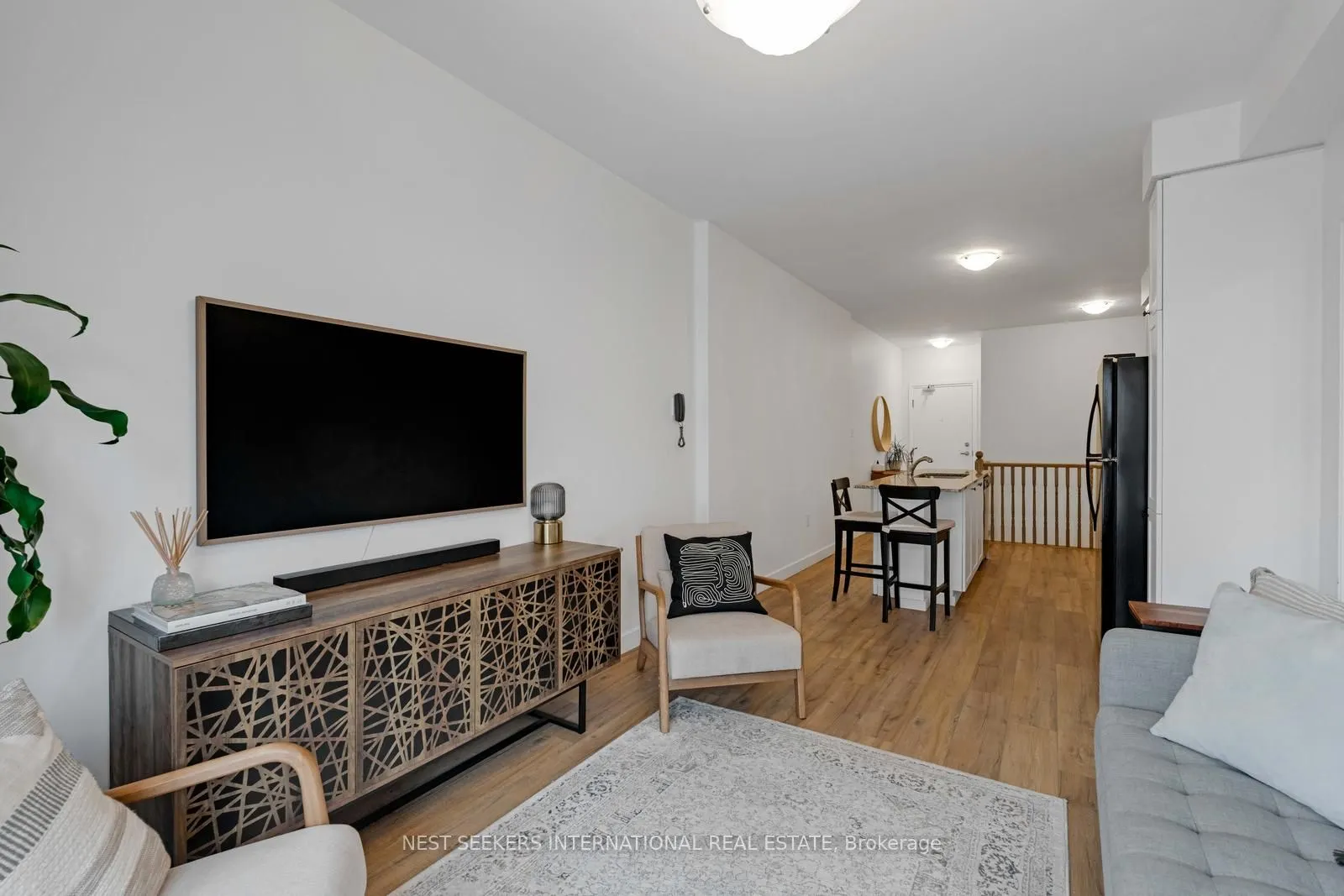 1148 Dragonfly Avenue, #104