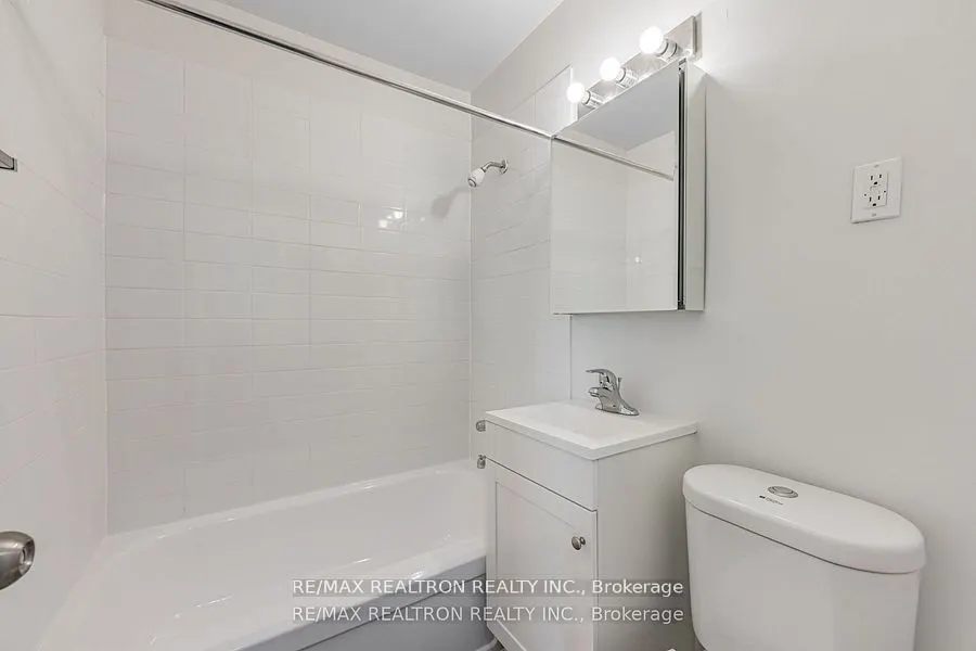 165 Cosburn Avenue, #307