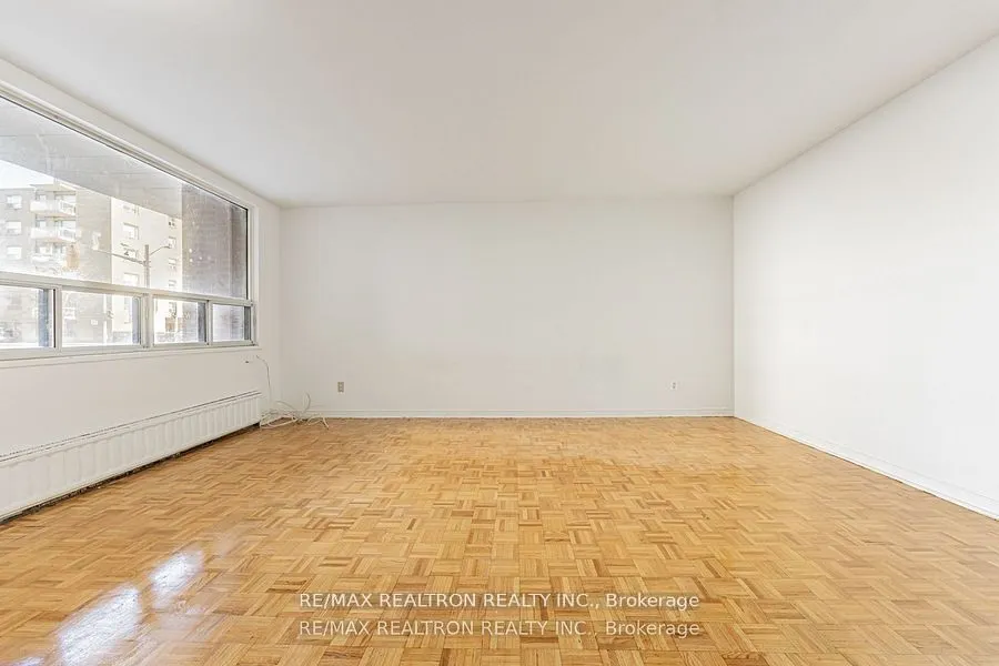 165 Cosburn Avenue, #307