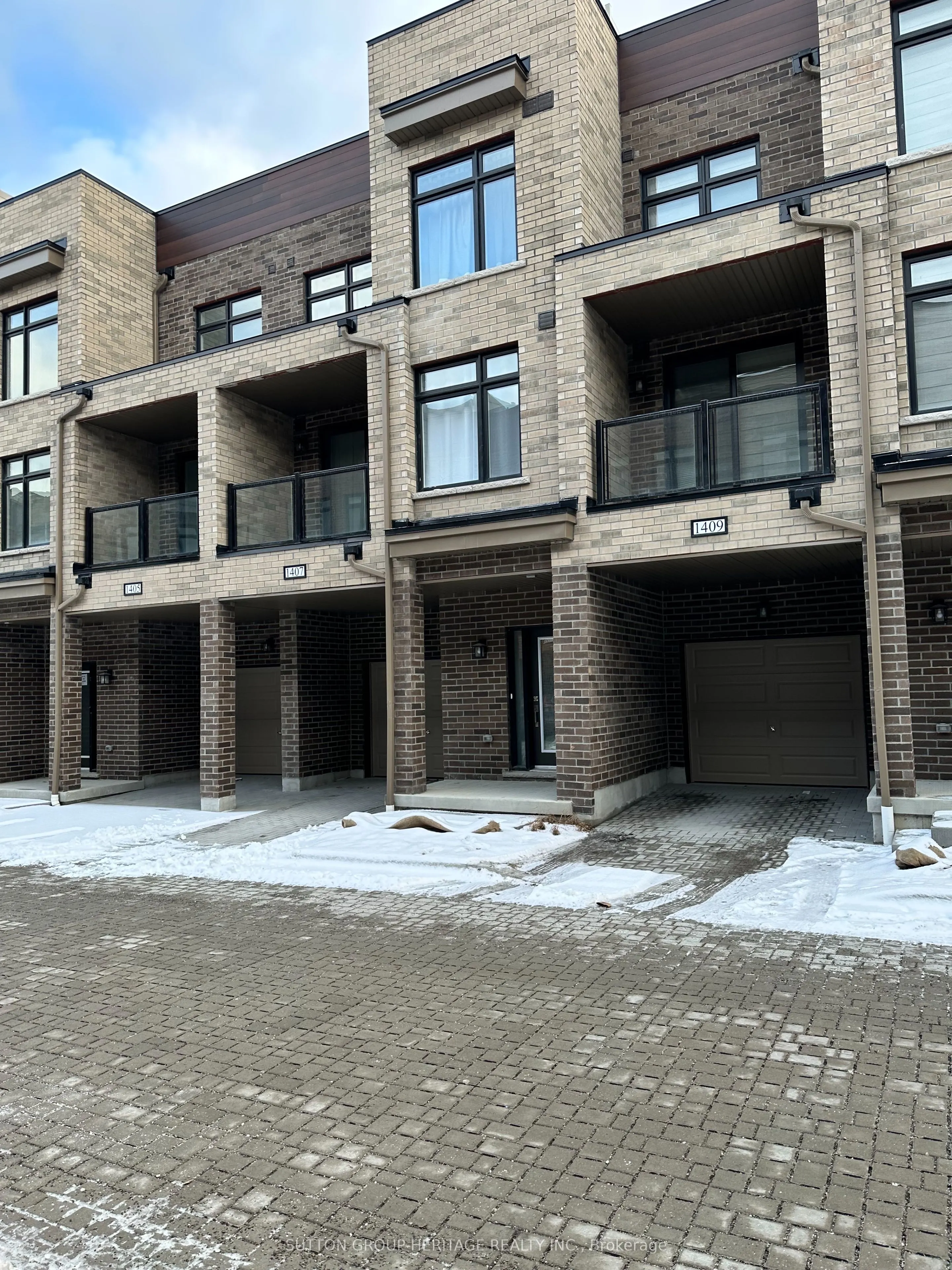 1865 Pickering Parkway, #1405