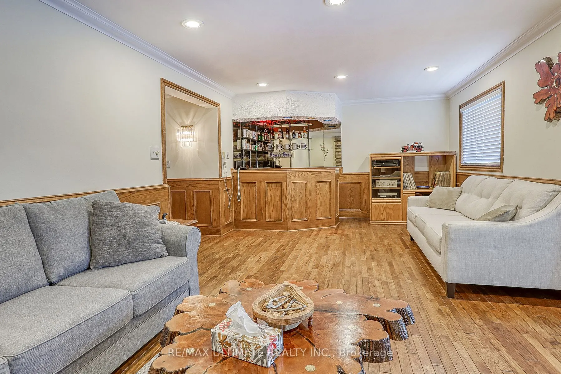 164 Darlingside Drive