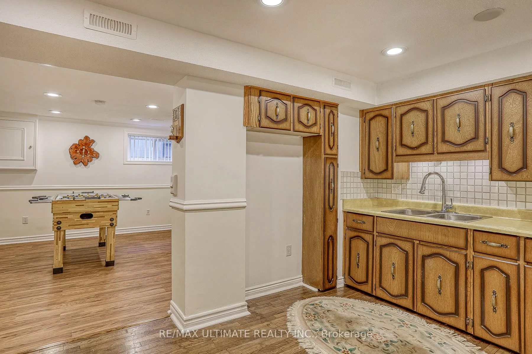 164 Darlingside Drive