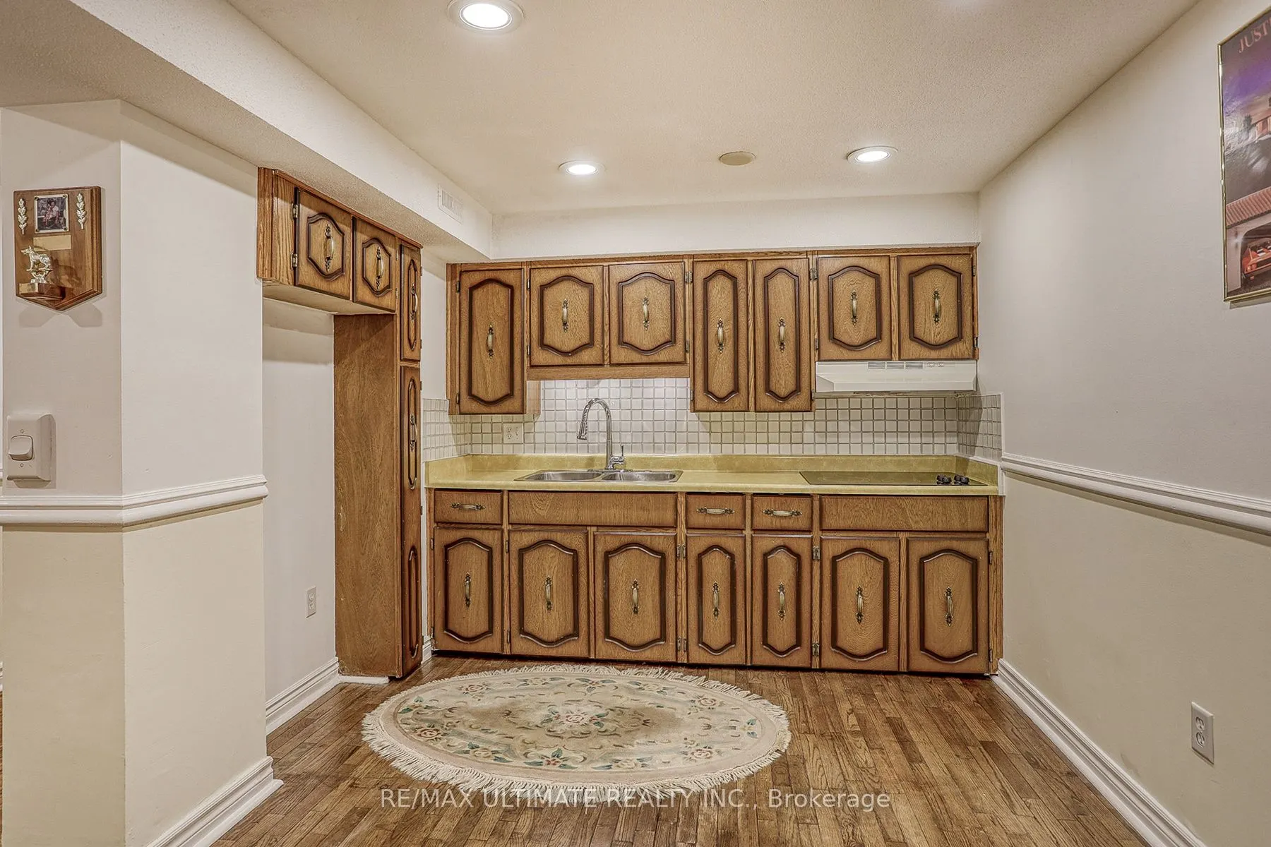 164 Darlingside Drive