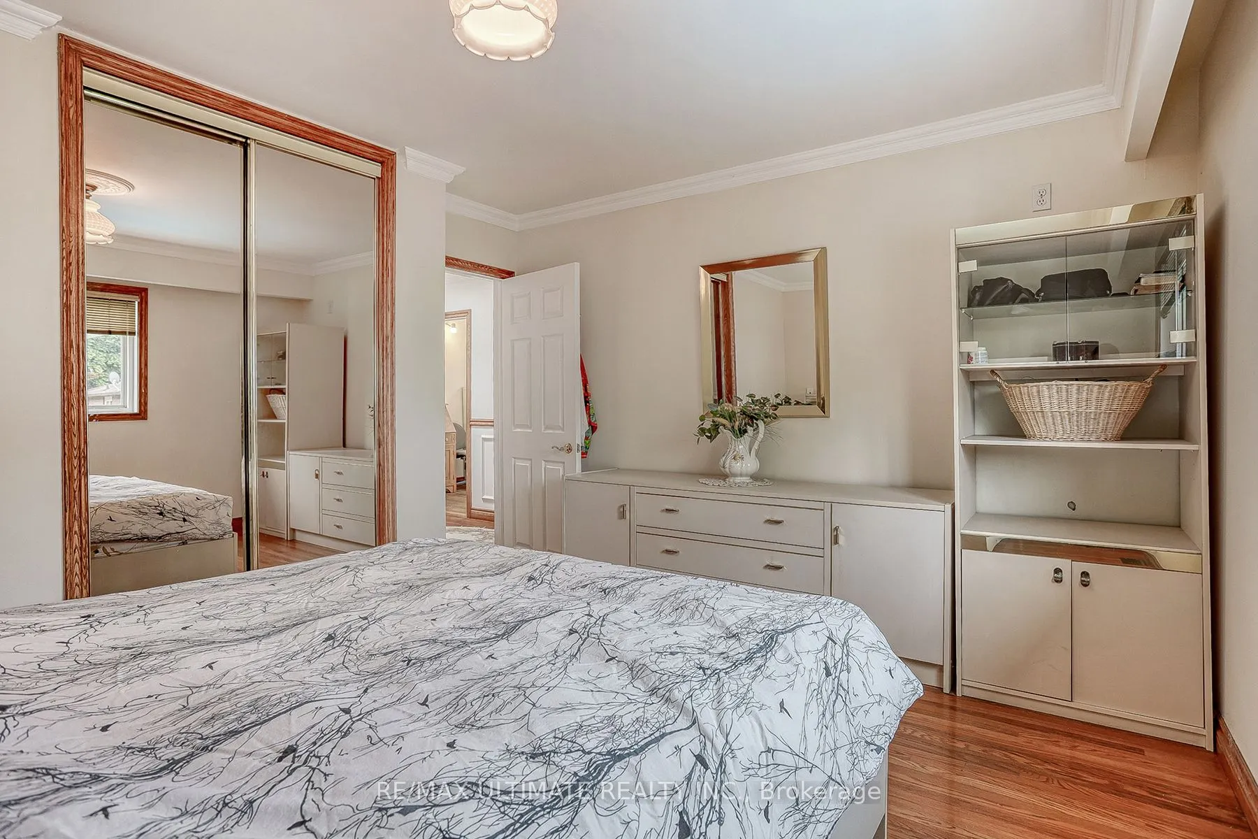 164 Darlingside Drive