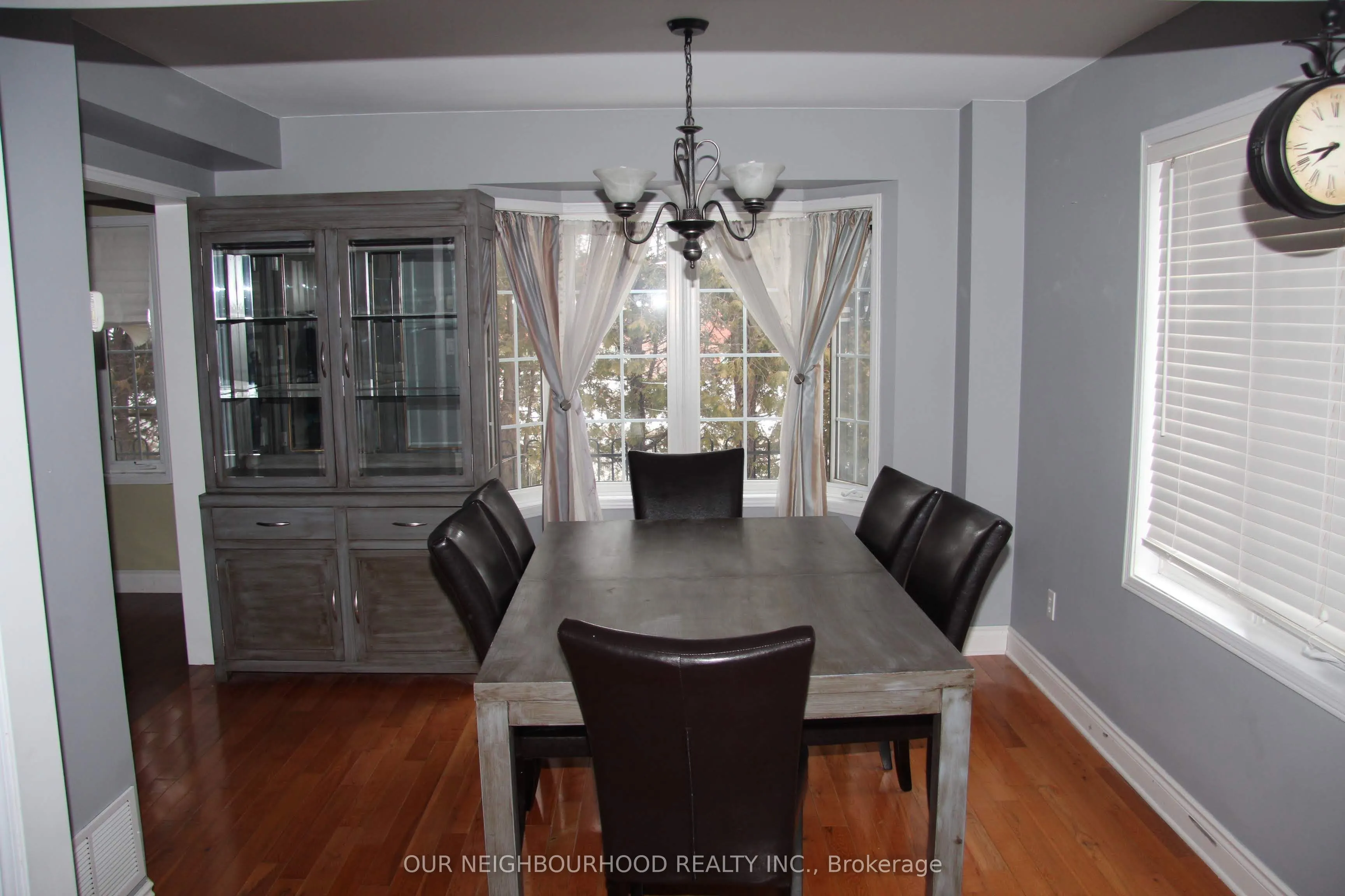 2341 Clearside Court
