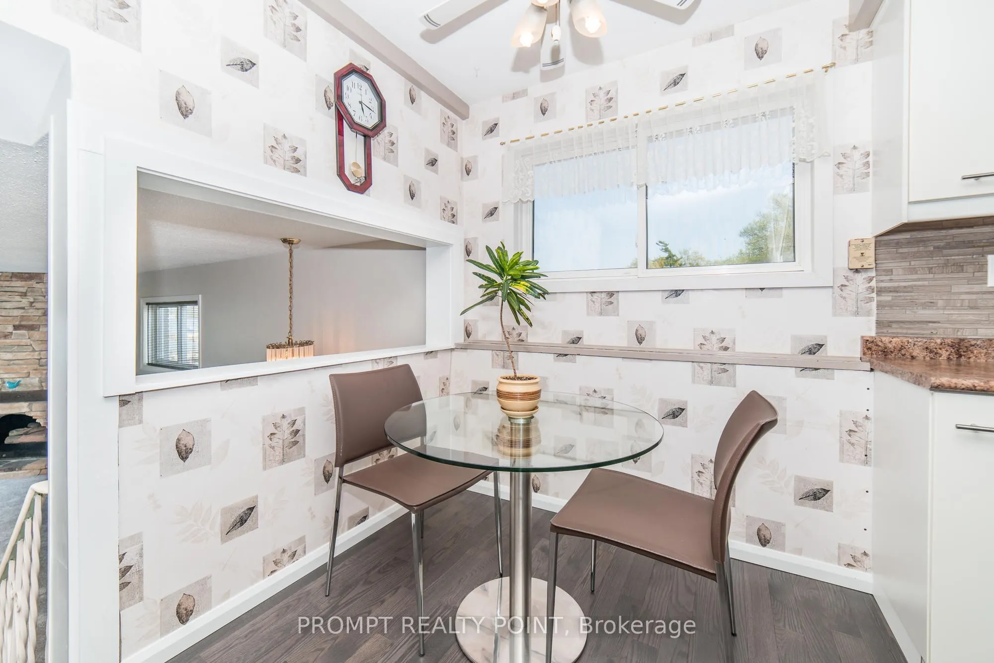 637 Breezy Drive