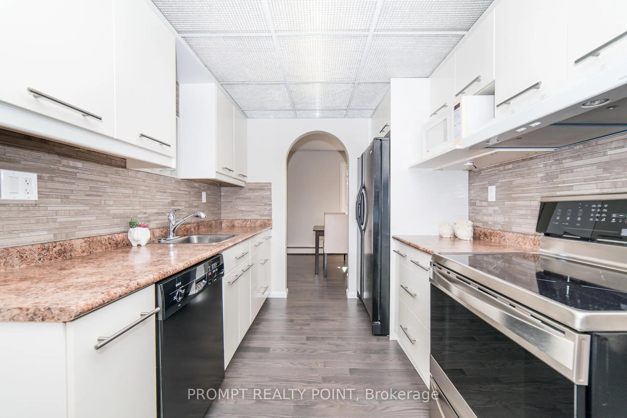 637 Breezy Drive