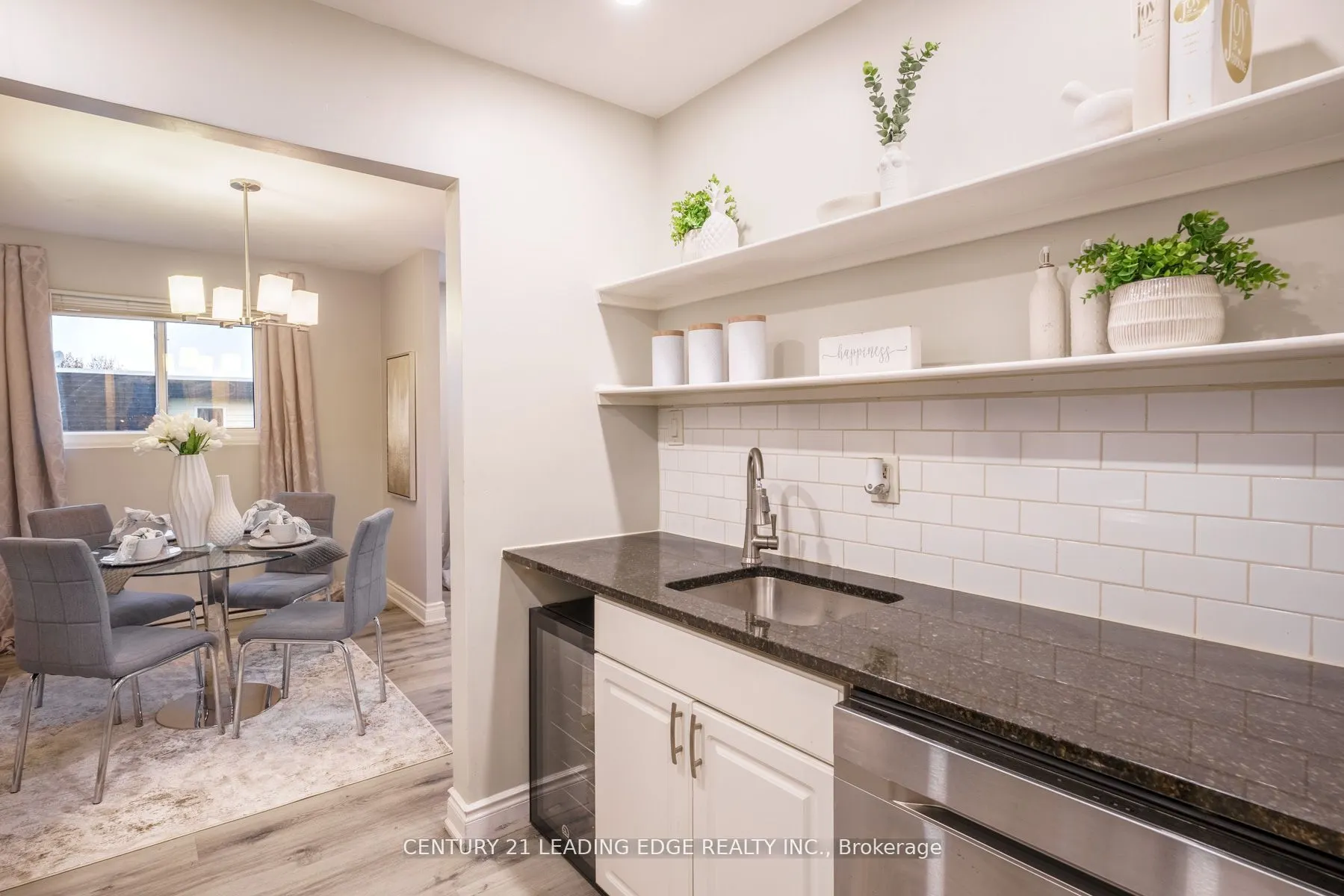540 Mary Street E, #2-3