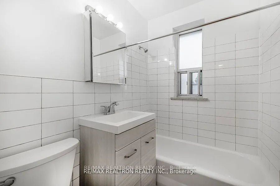 156 Kingston Road, #10