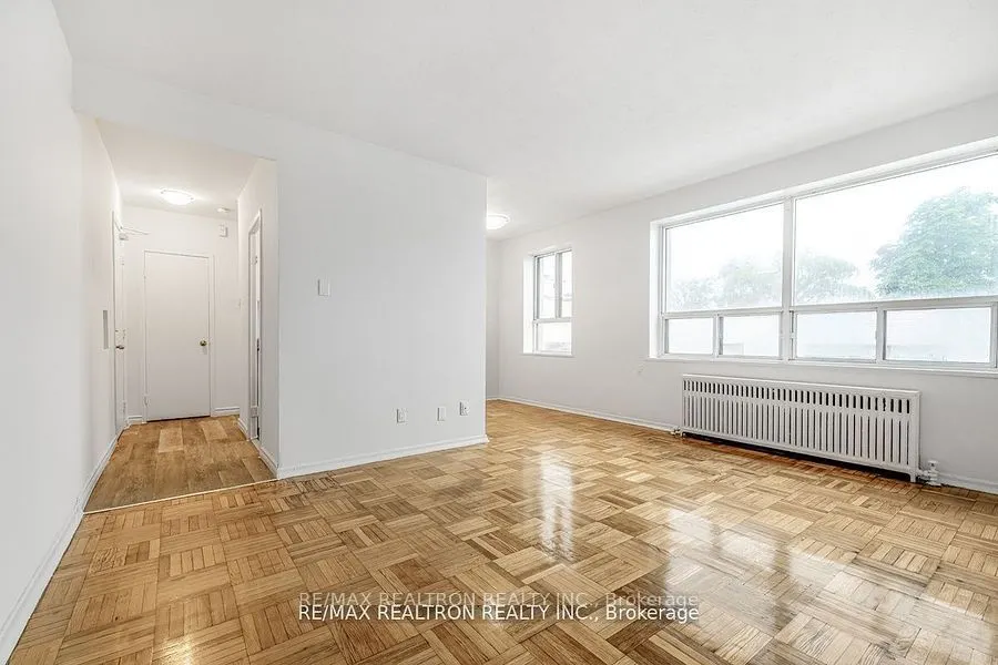 156 Kingston Road, #10