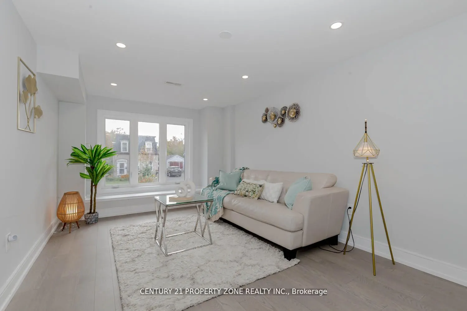 312 Anderson Avenue