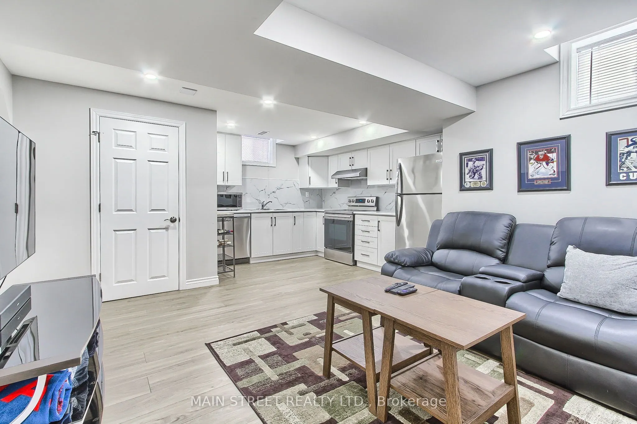 161 Blackwell Crescent