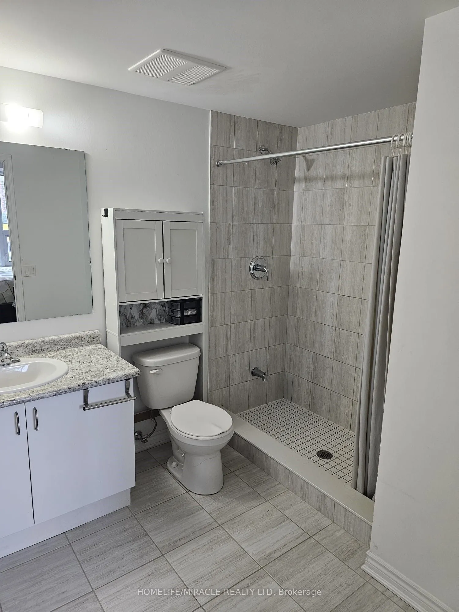 1 Falaise Road, #417