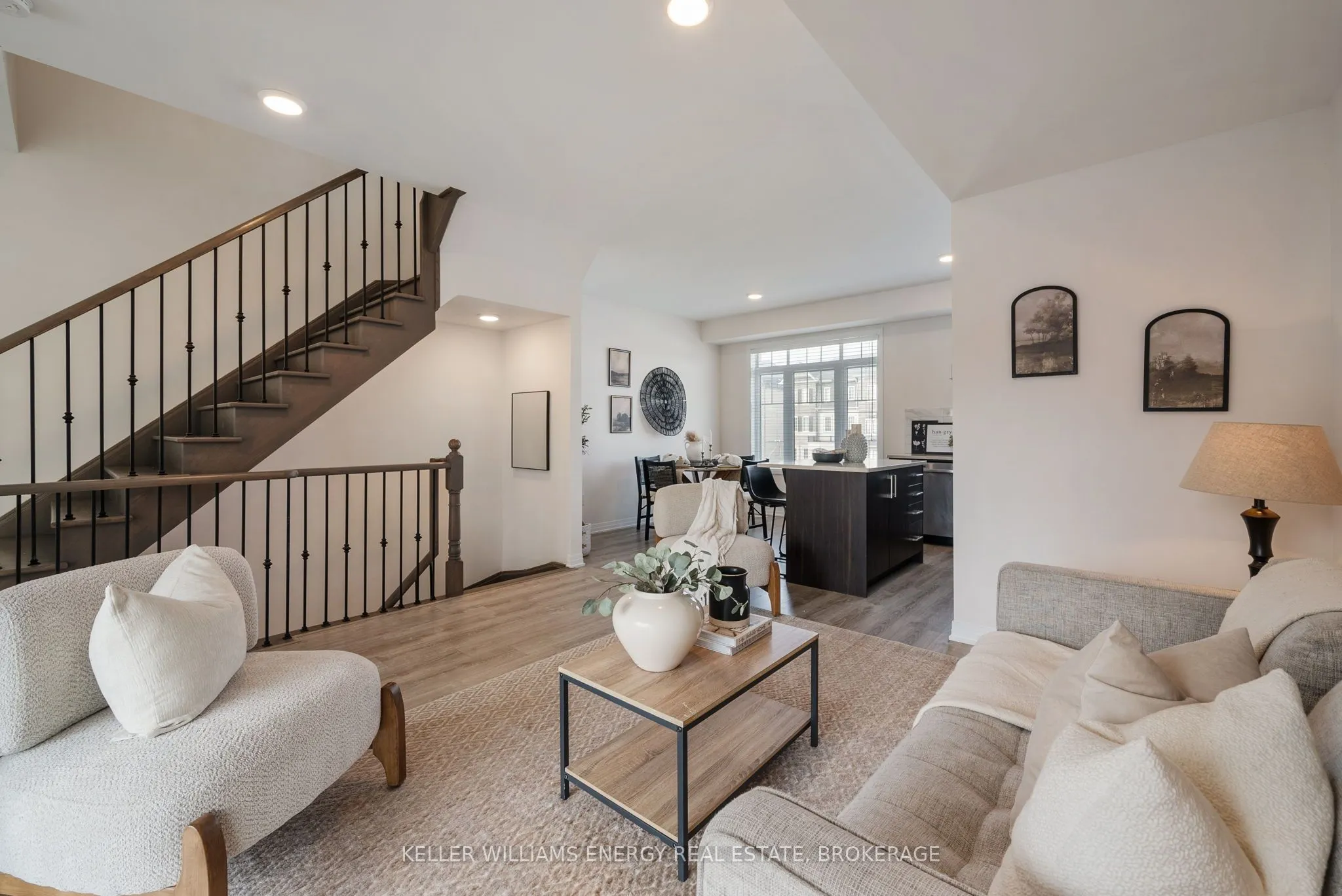 74 Ambereen Place