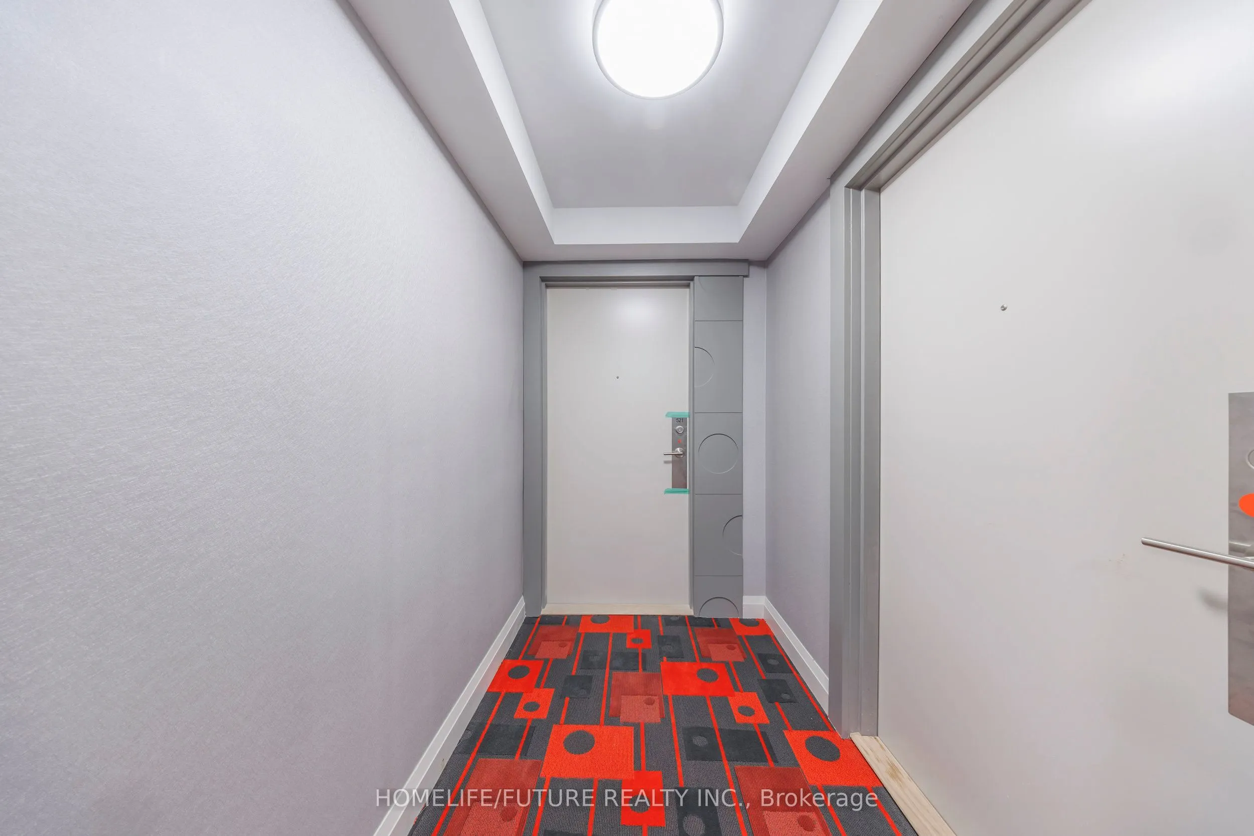 20 Meadowglen Place, #627
