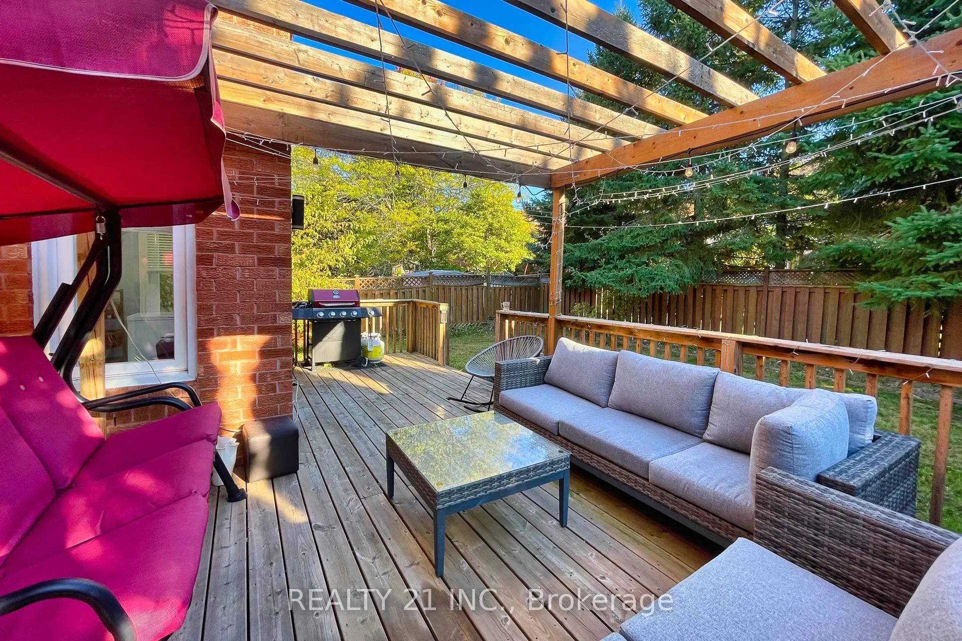971 Thimbleberry Circle