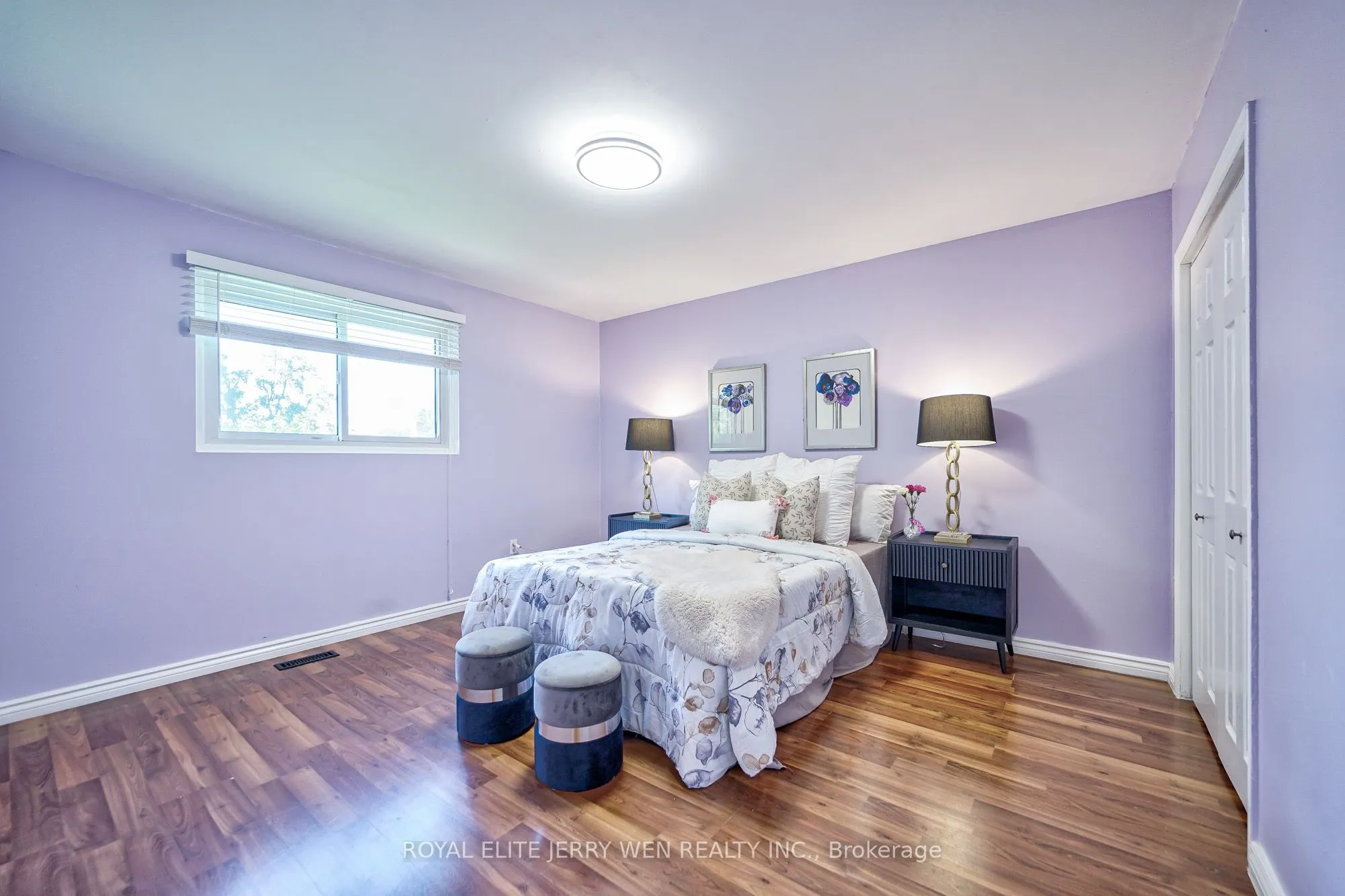 8 Deerfield Court