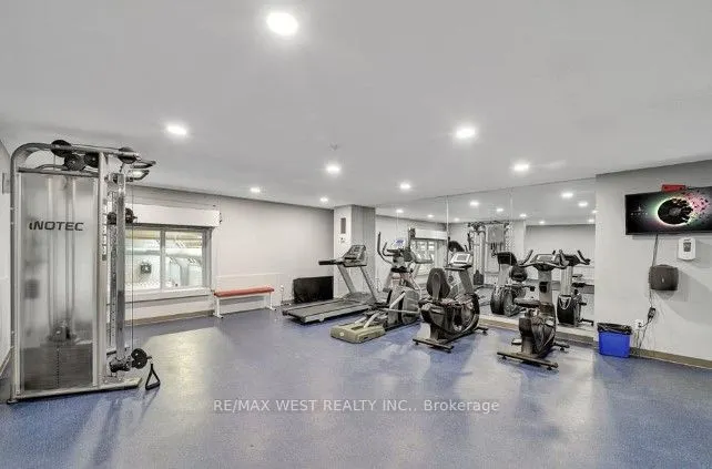 4062 Lawrence Avenue E #306