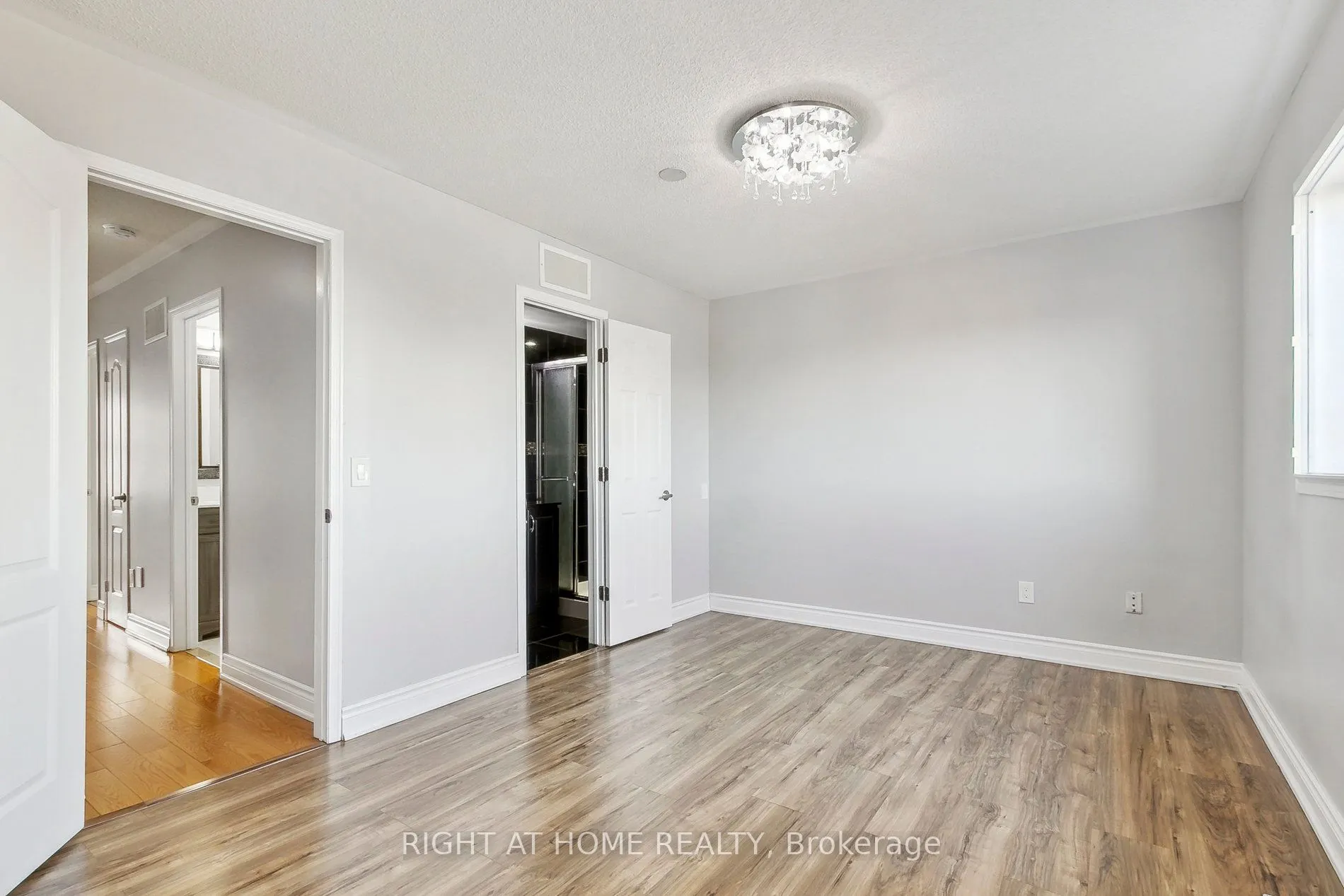 98 Jenkinson Way, #70