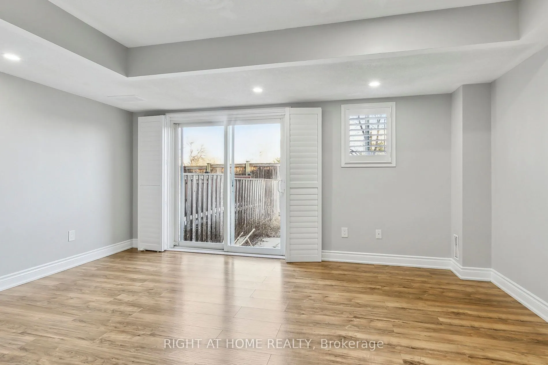 98 Jenkinson Way, #70
