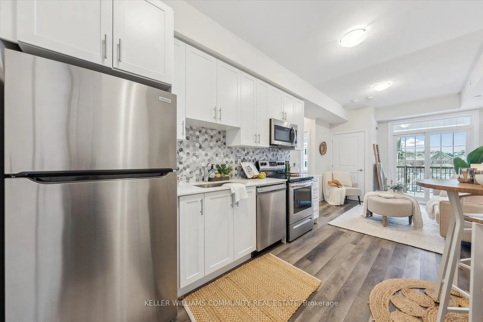 65 Shipway Avenue, #206