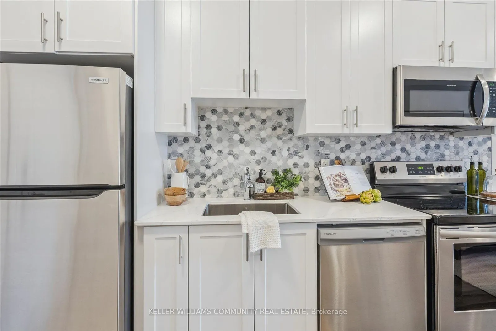 65 Shipway Avenue, #206