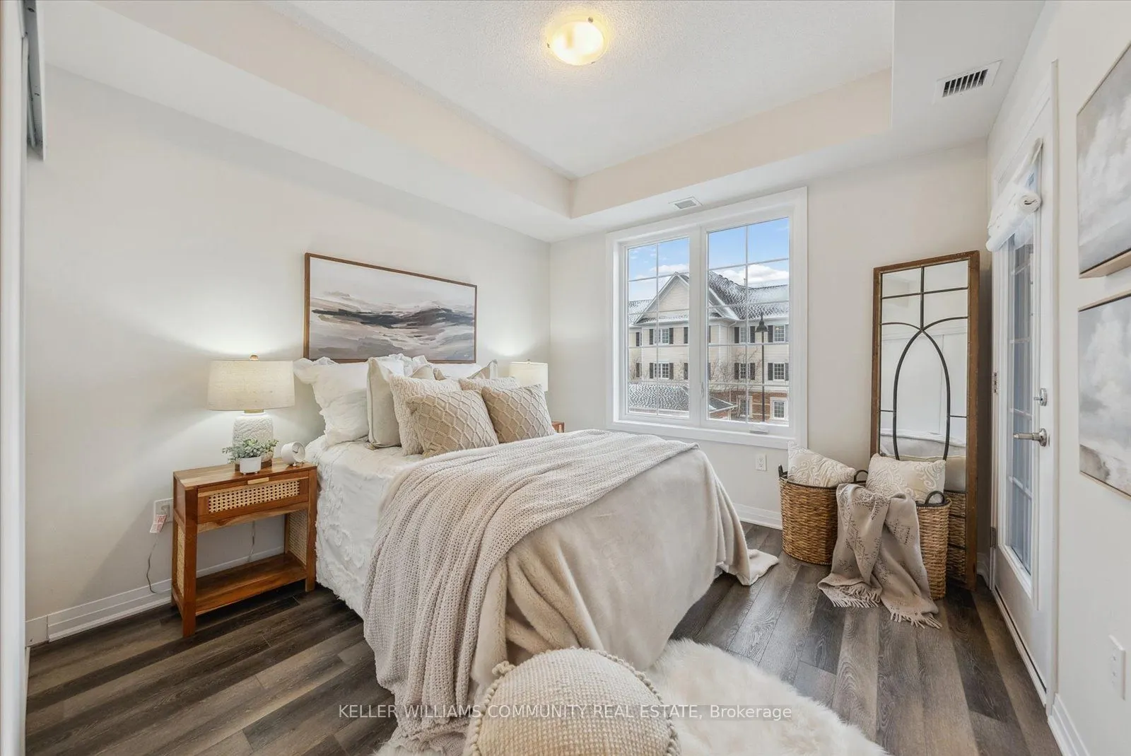 65 Shipway Avenue, #206