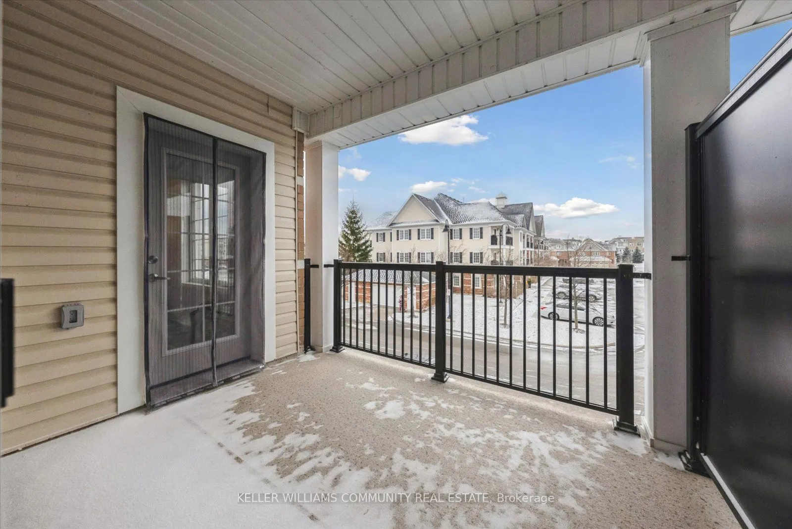 65 Shipway Avenue, #206