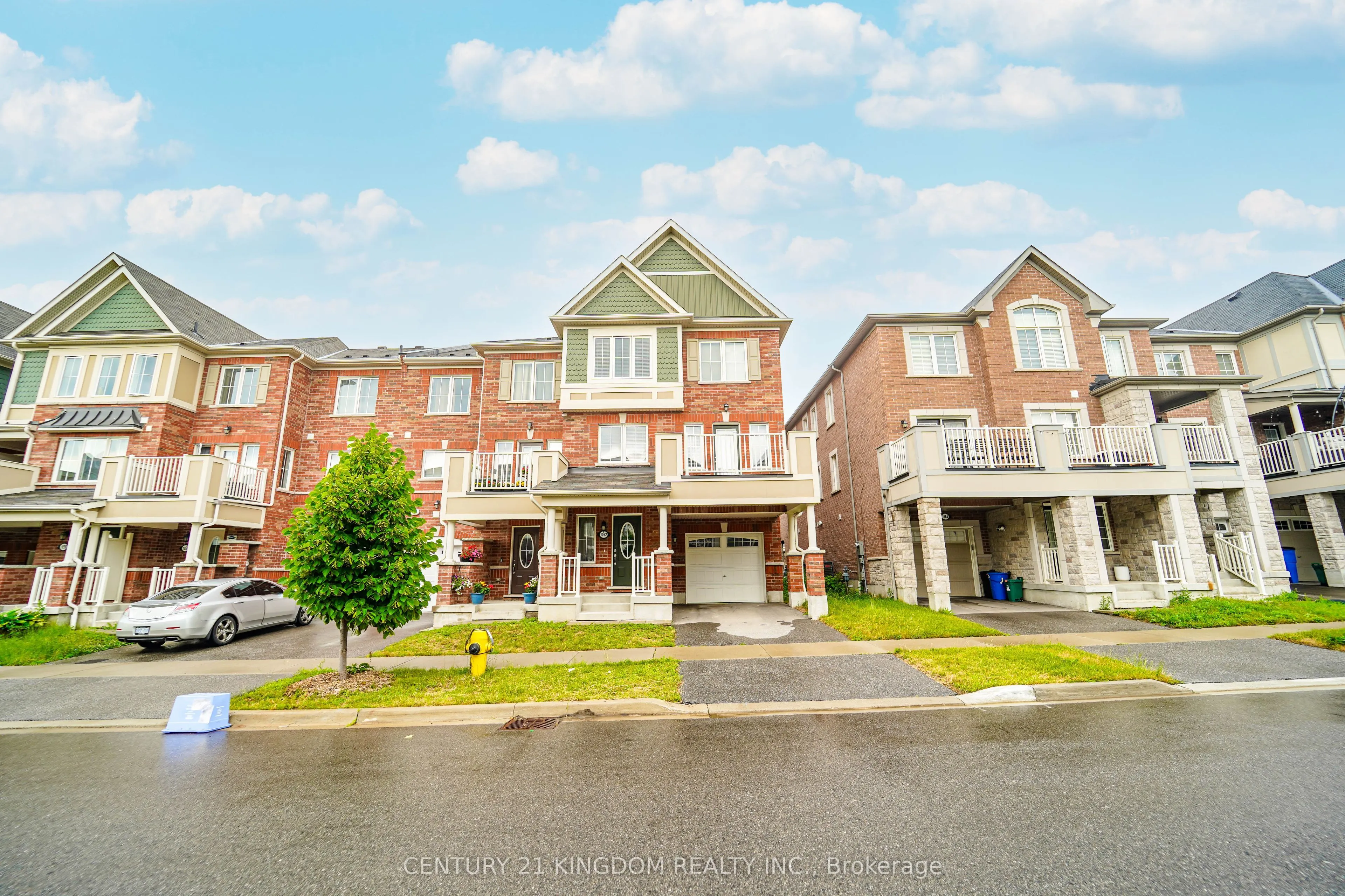 1062 Clipper Lane