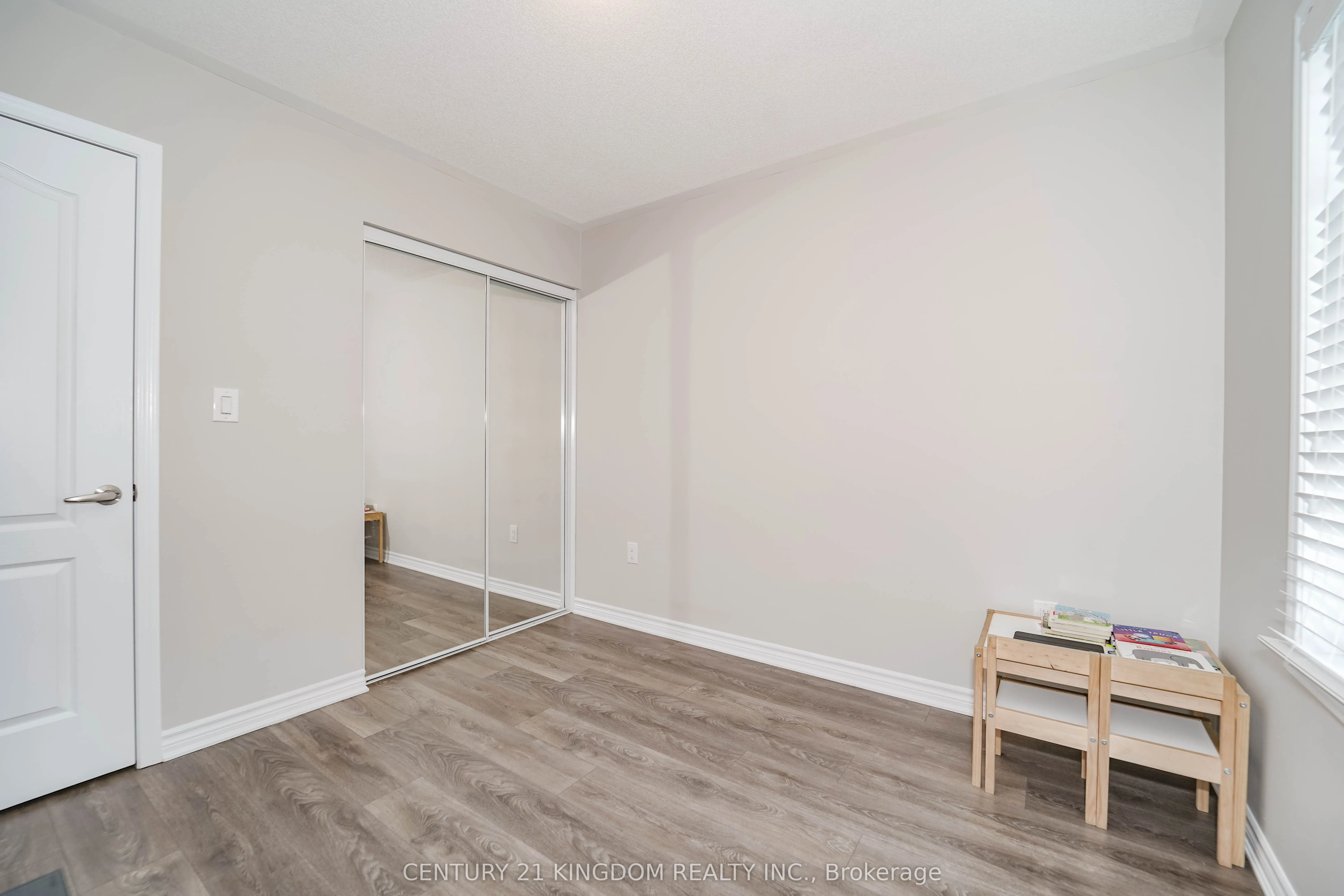 1062 Clipper Lane