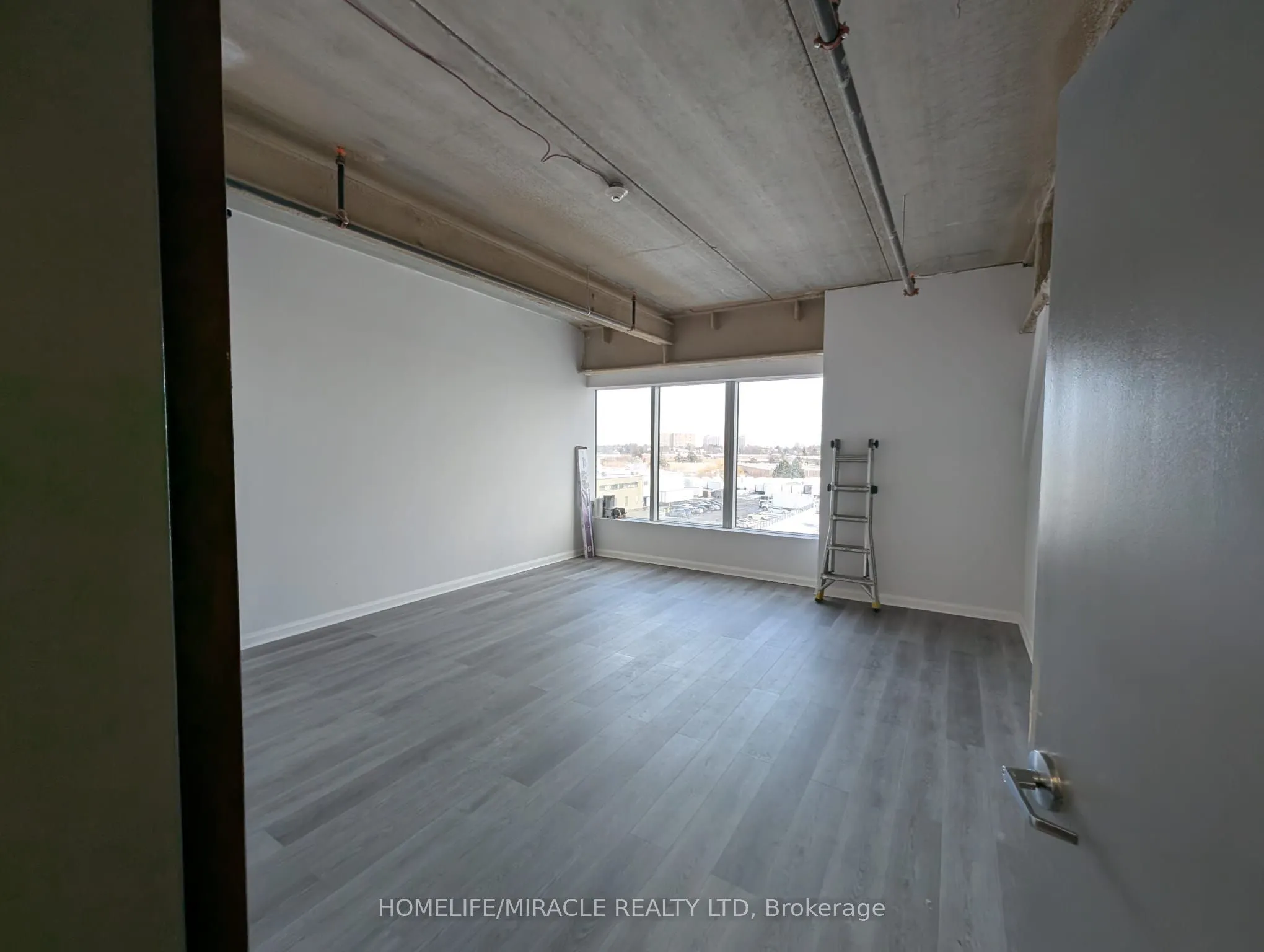 2225 Markham Road, #405