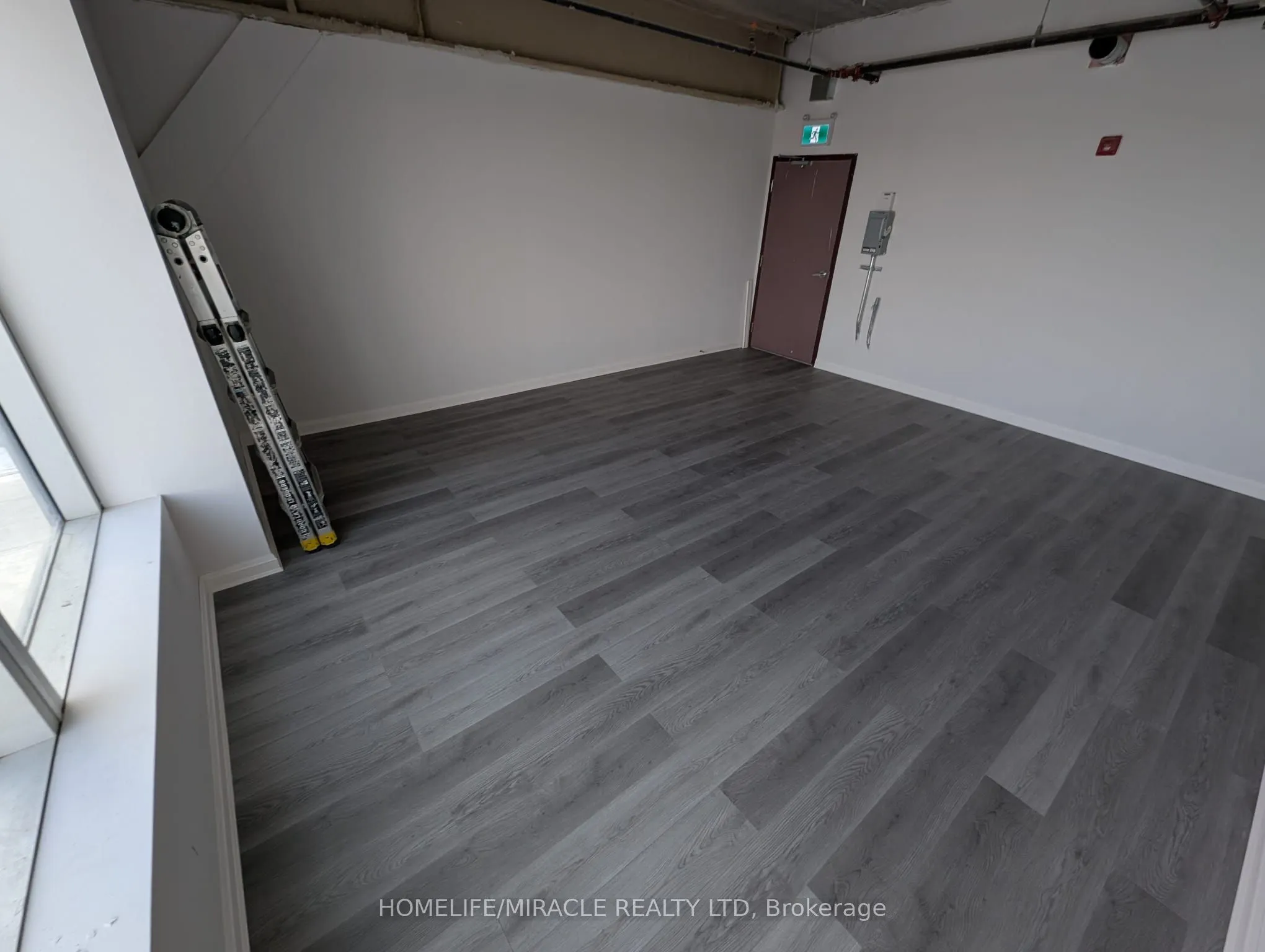 2225 Markham Road, #405