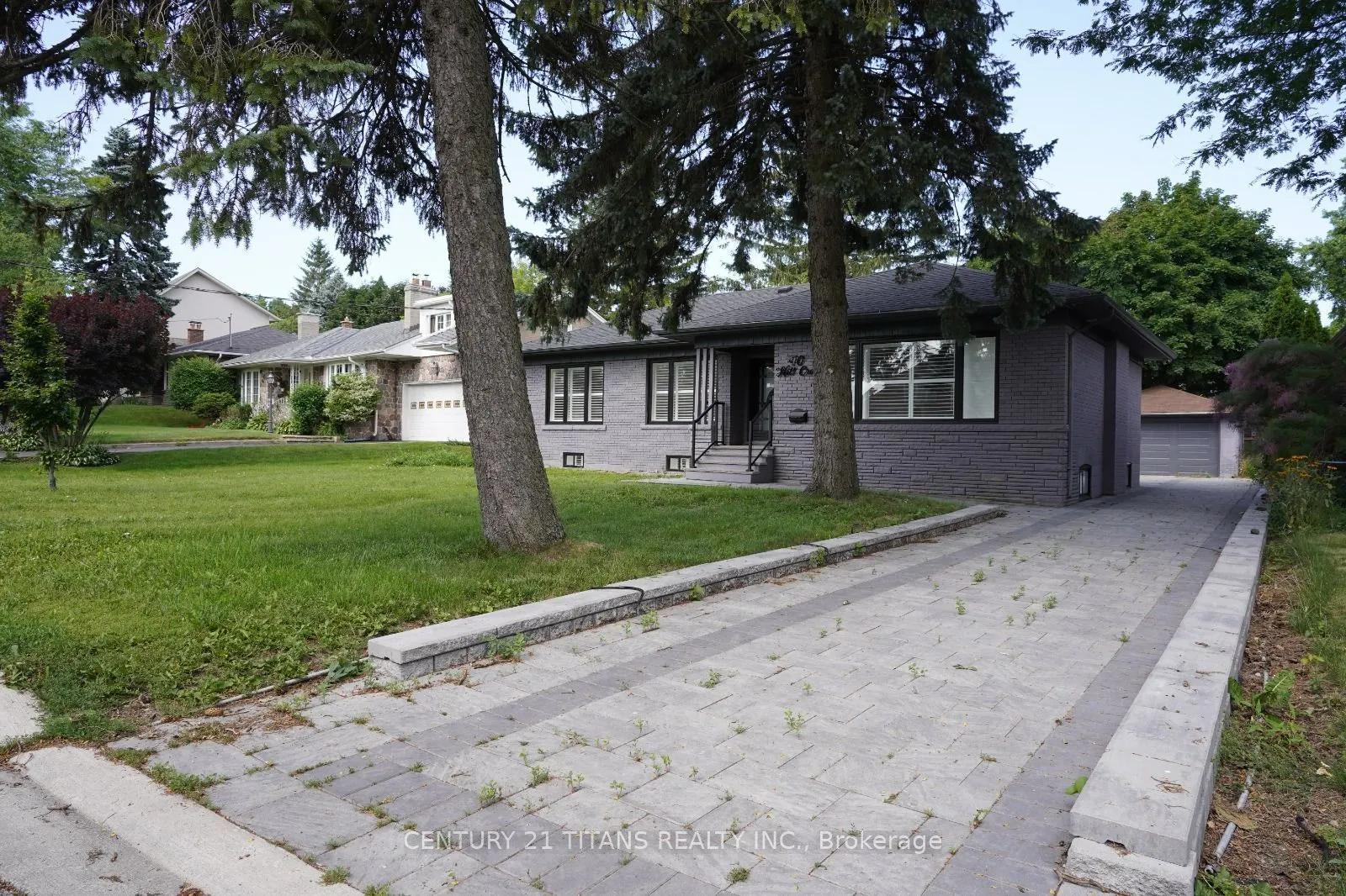 40 Hill Crescent