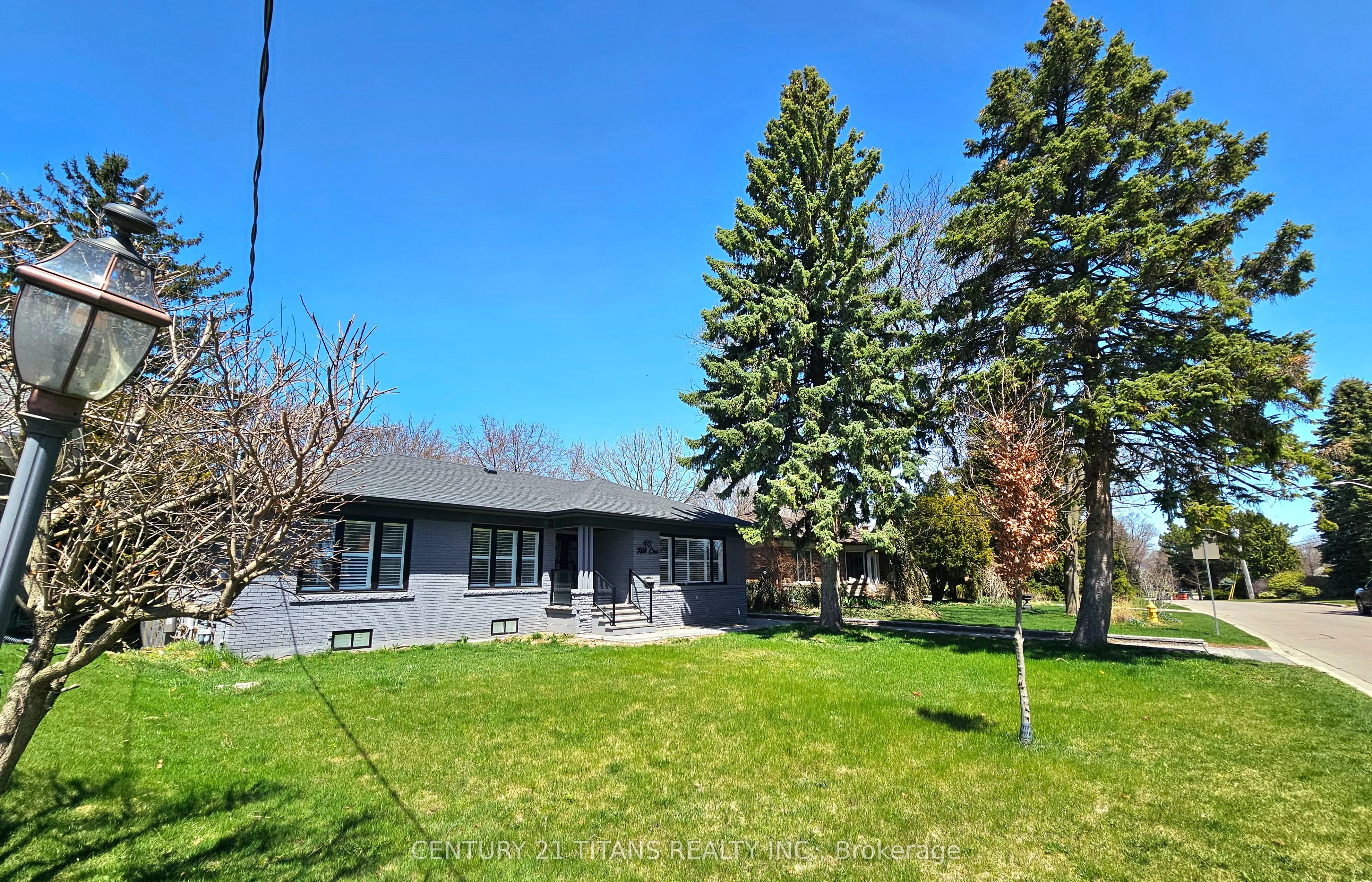 40 Hill Crescent