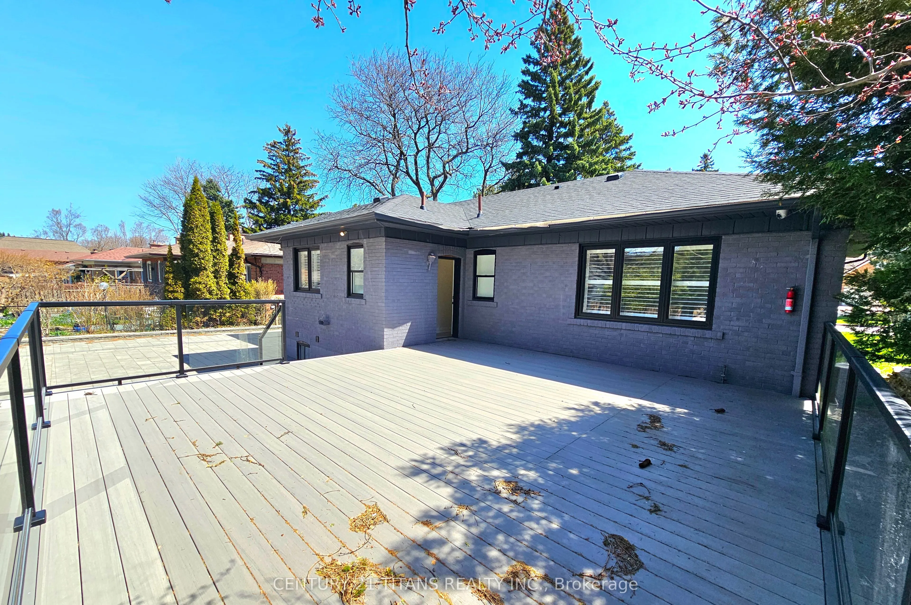 40 Hill Crescent
