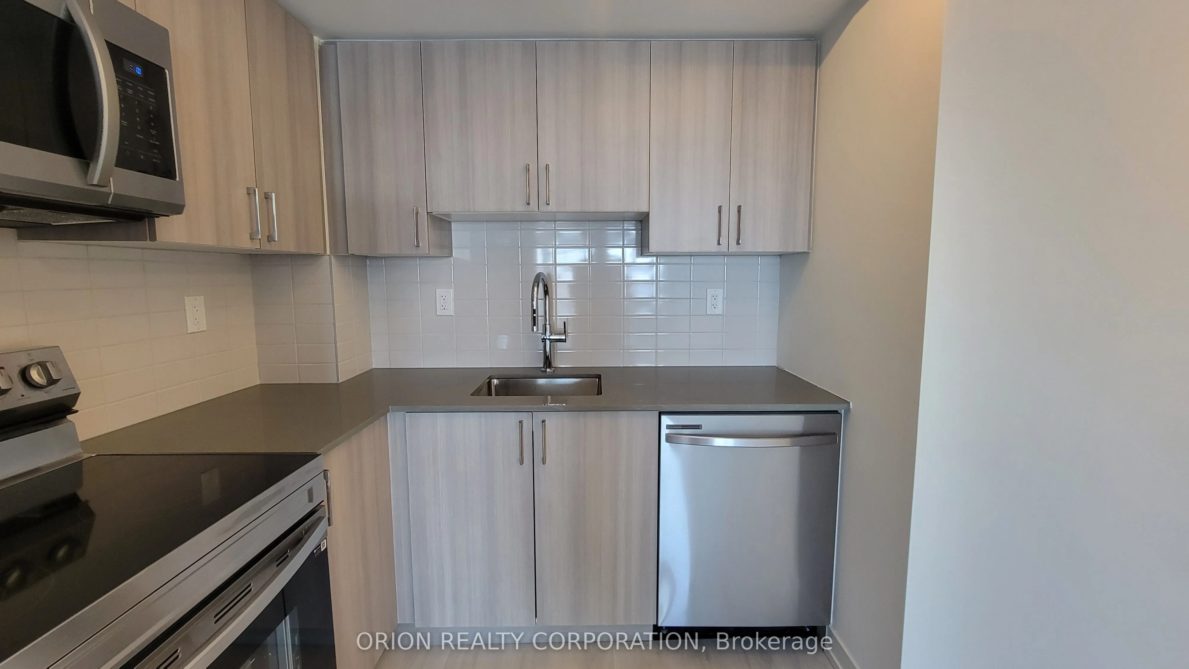 1435 Celebration Drive, #2010