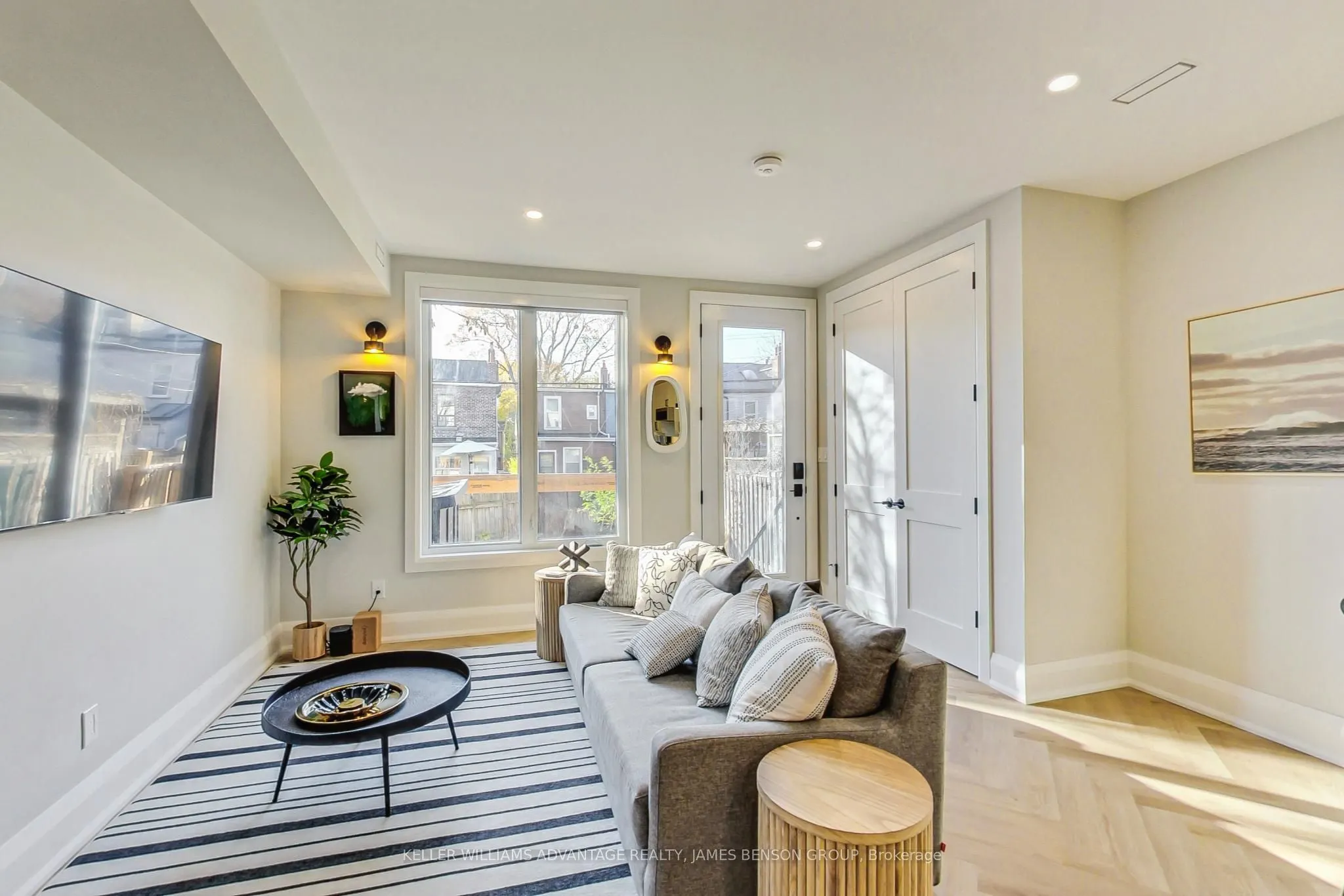 32 Galt Avenue, #Unit 2